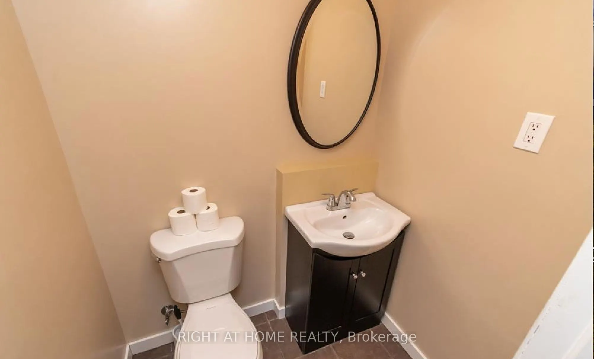 32 Sawmill Road #10