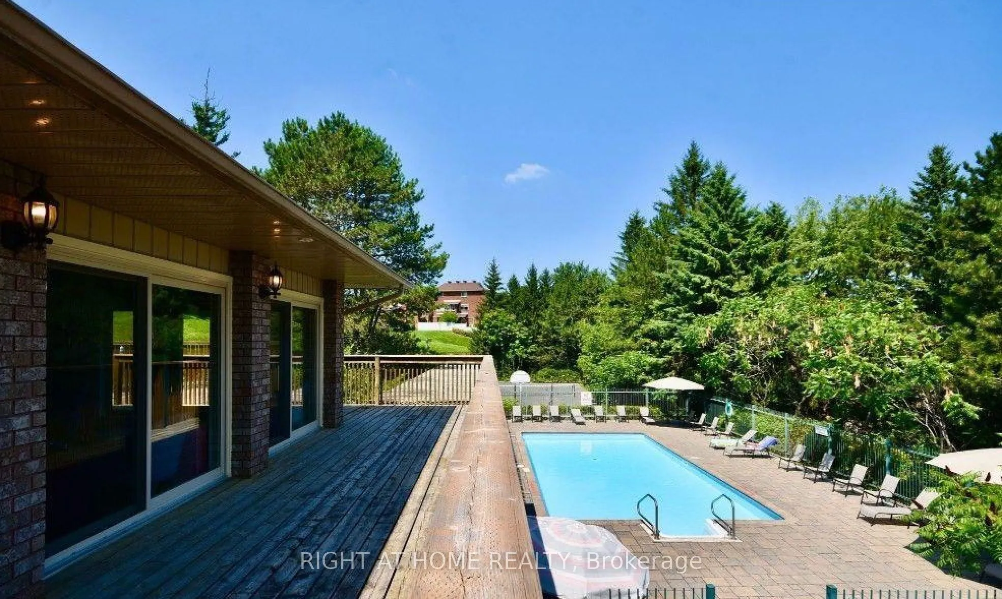 32 Sawmill Road #10