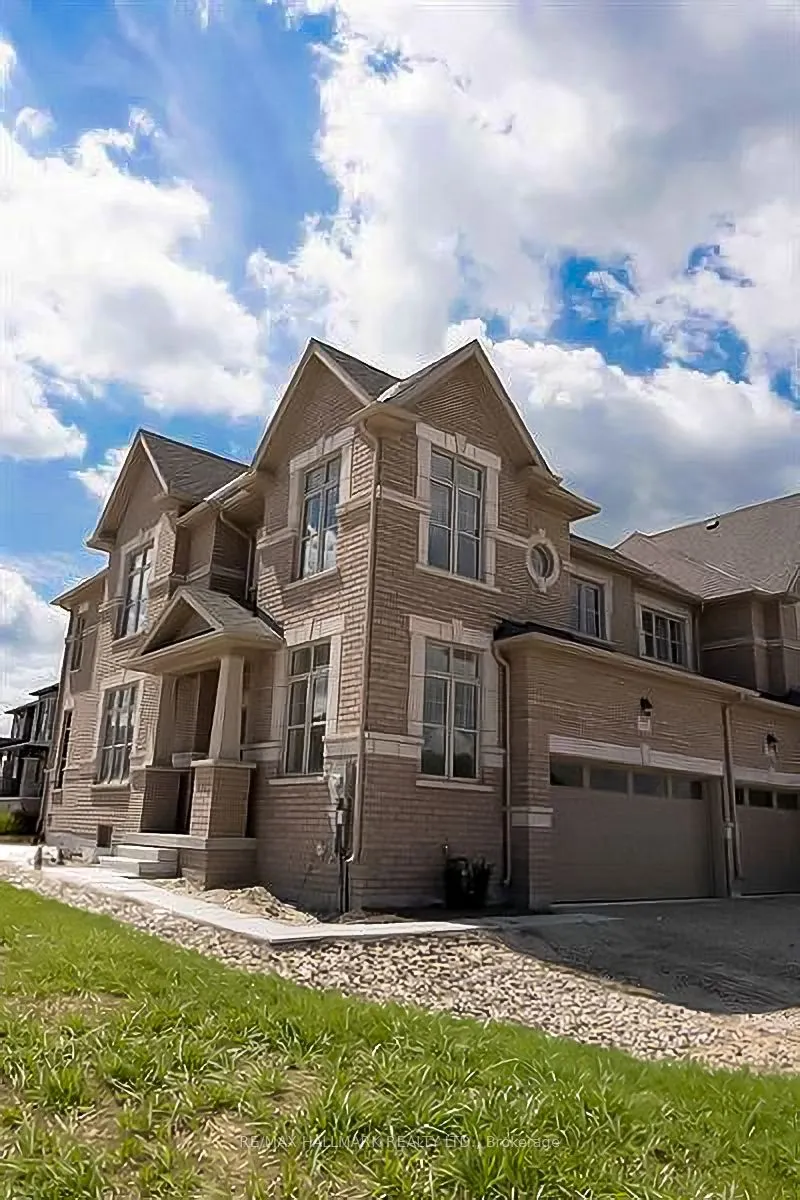 77 Federica Crescent