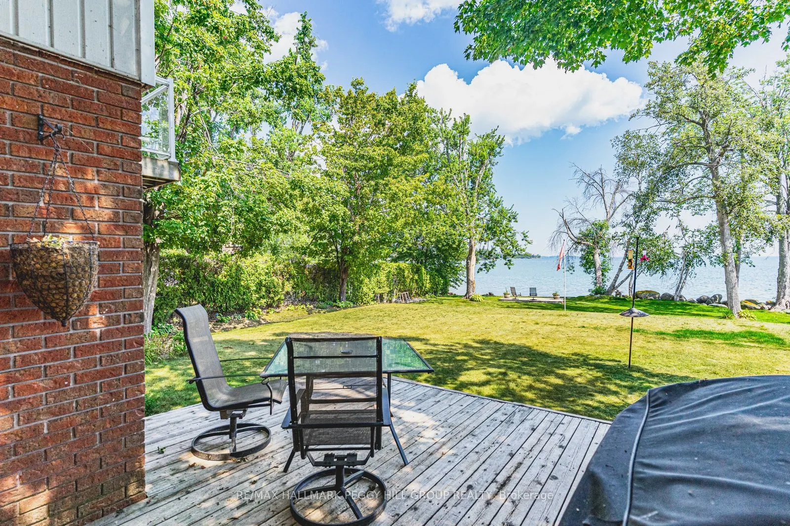 39 Grandview Crescent