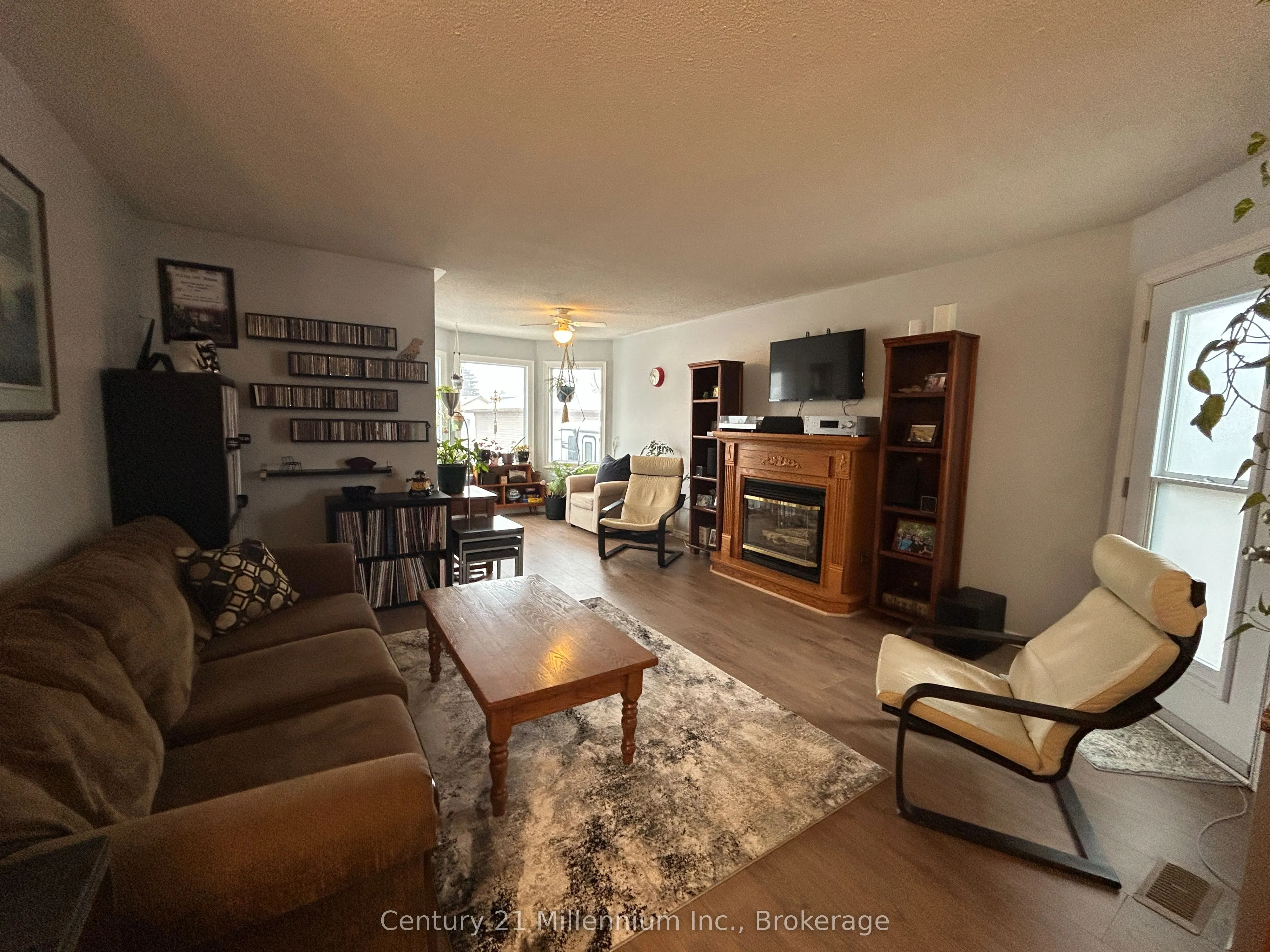 6 Royal Beech Drive