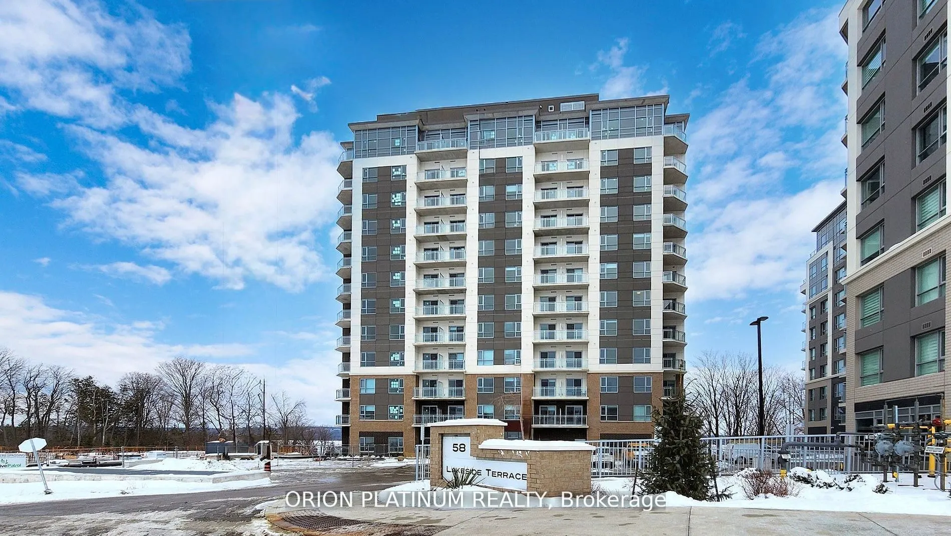 56 Lakeside Terrace #604