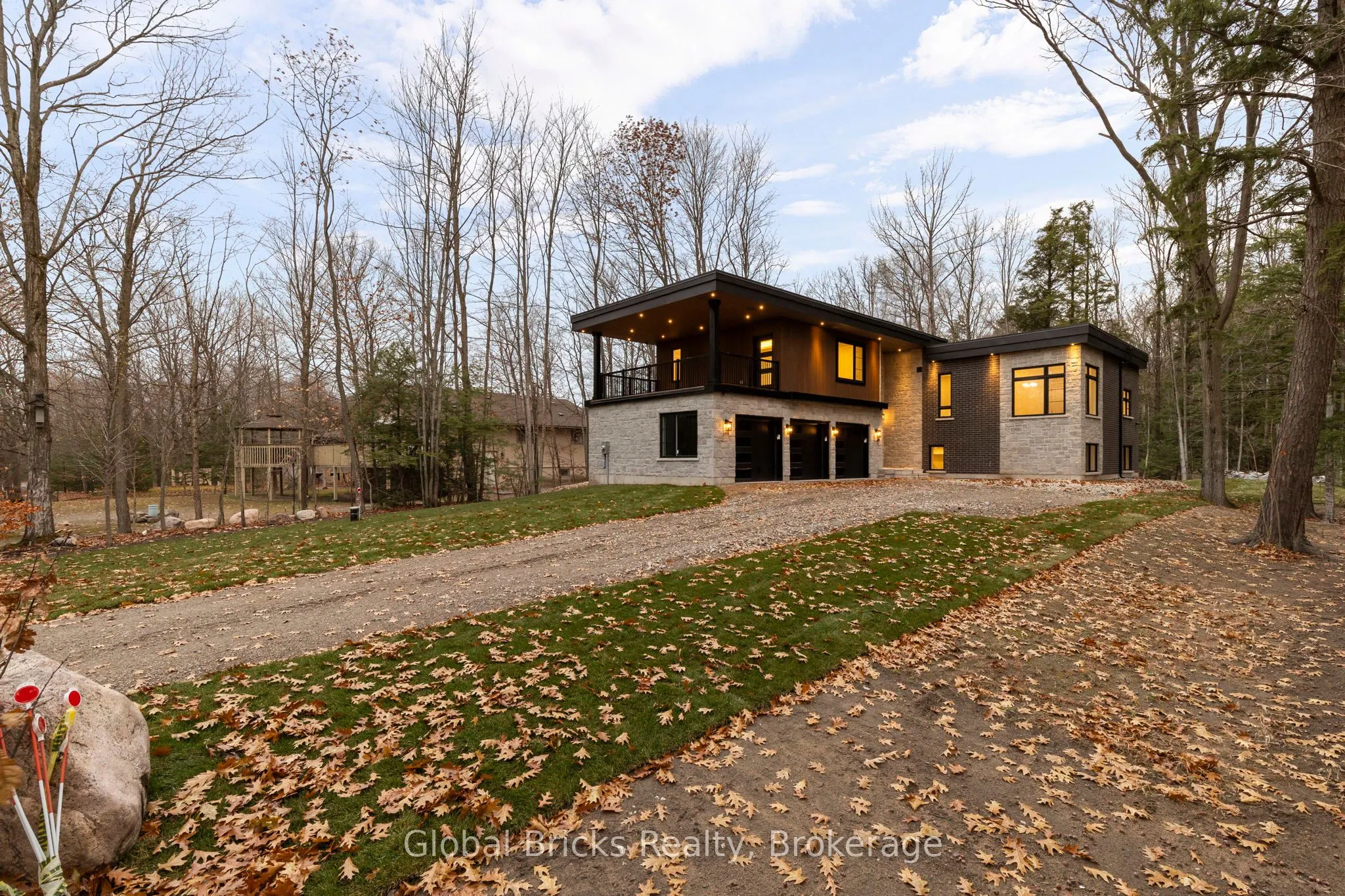 17 Staglir Drive