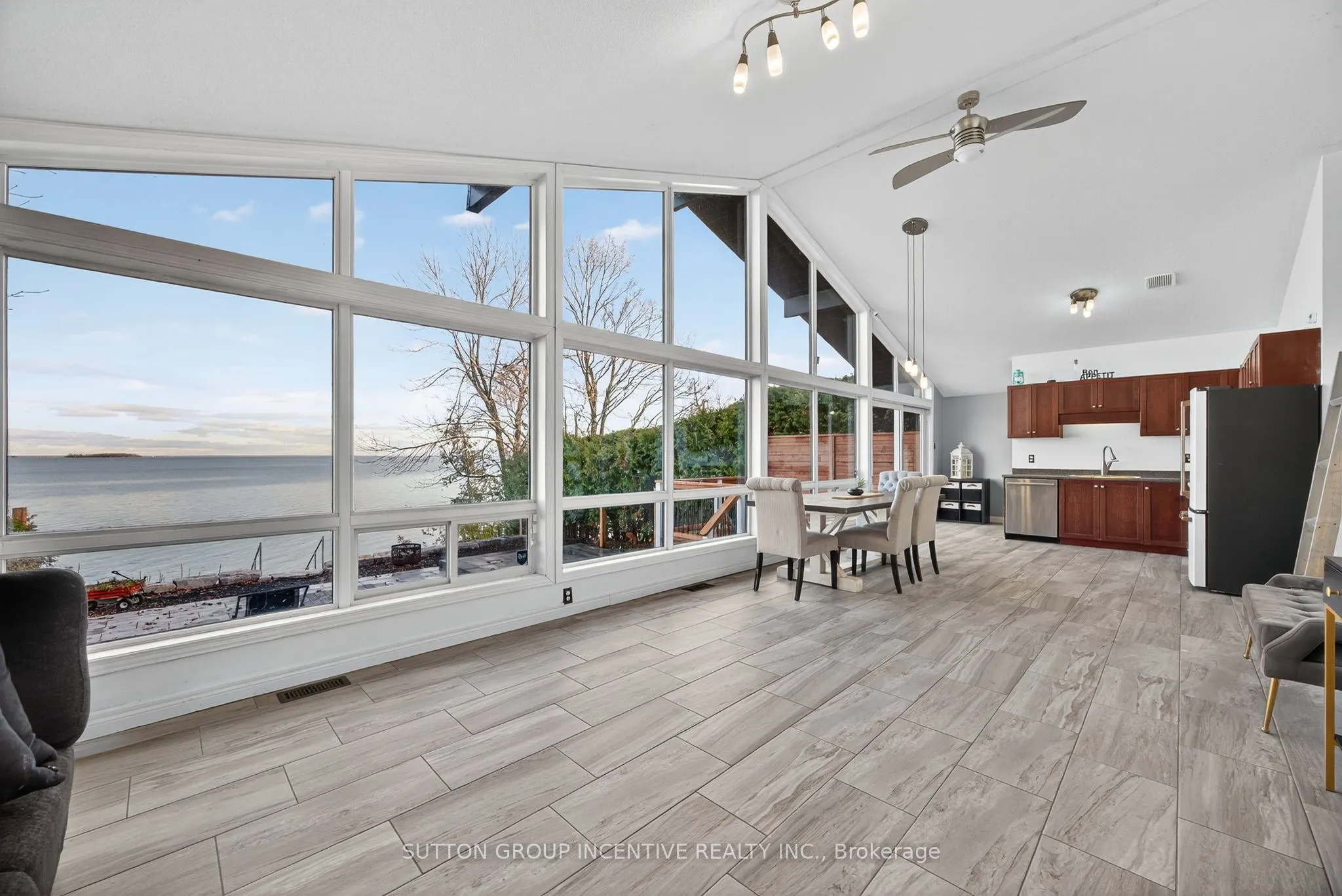 211 Moon Point Drive