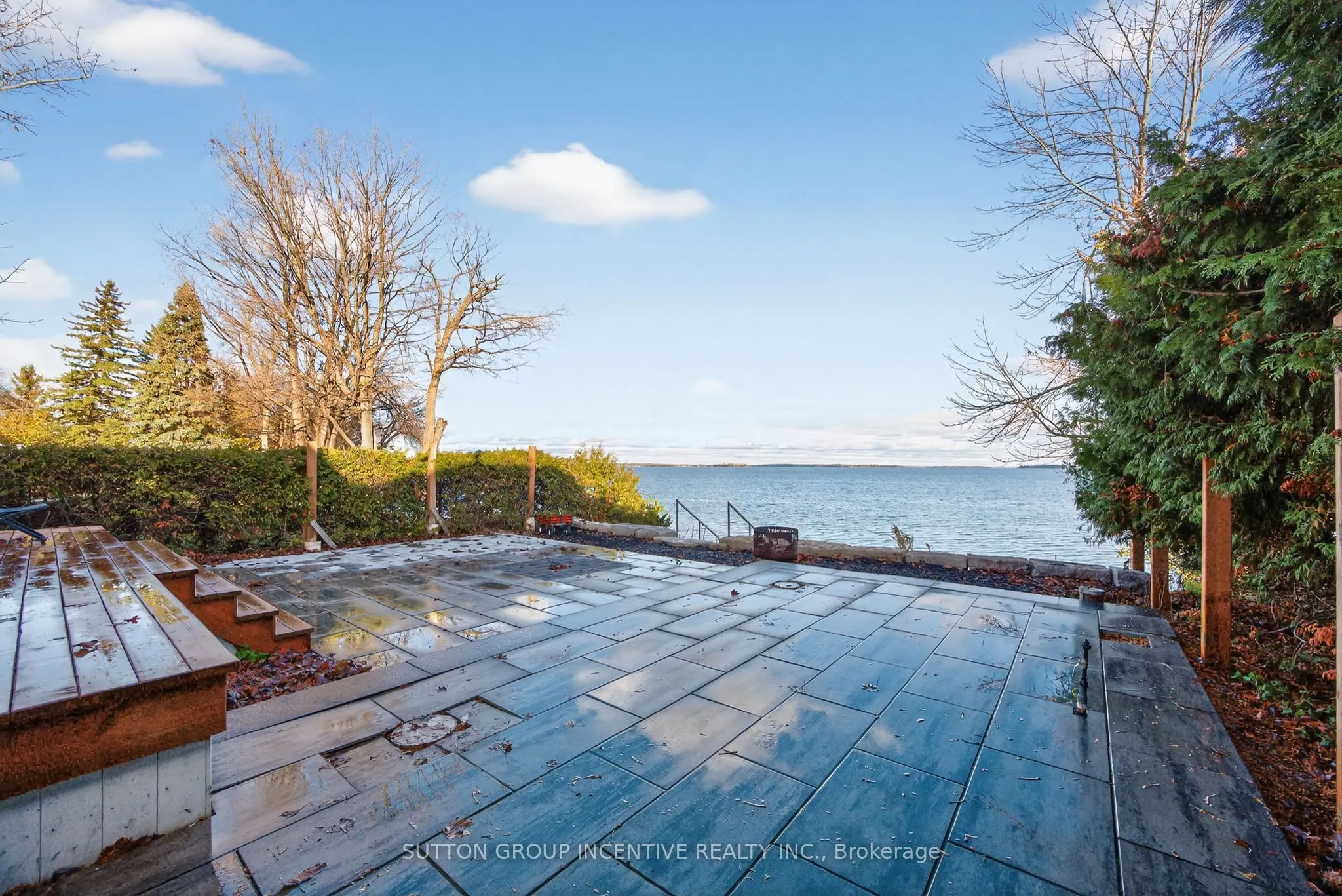 211 Moon Point Drive