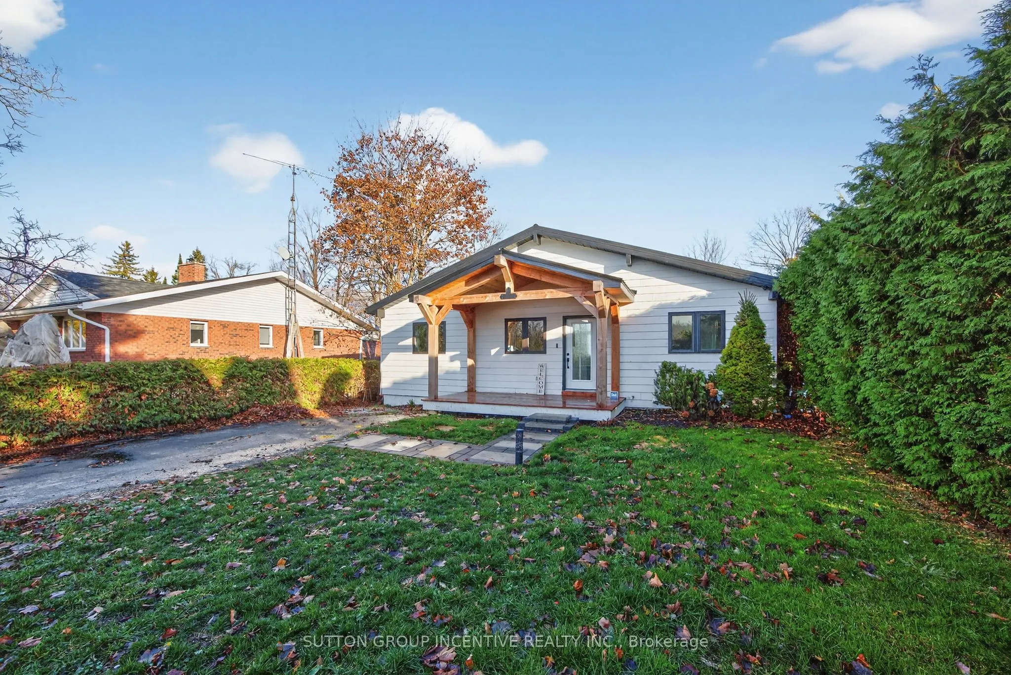 211 Moon Point Drive
