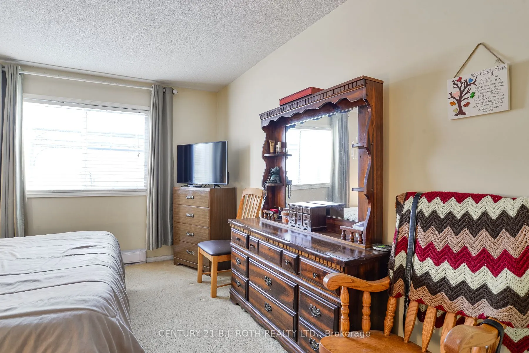 71 Laguna Parkway #15