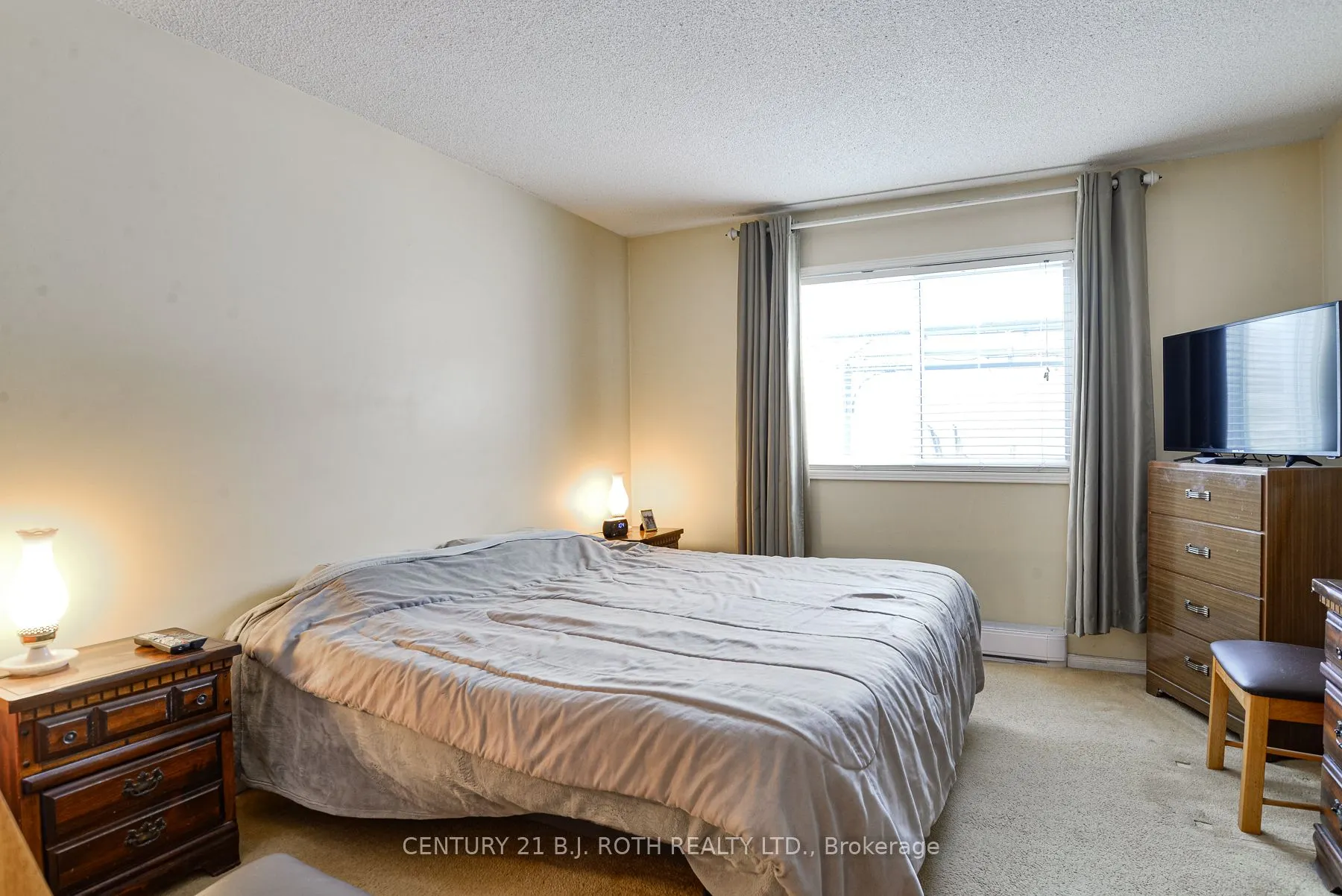 71 Laguna Parkway #15