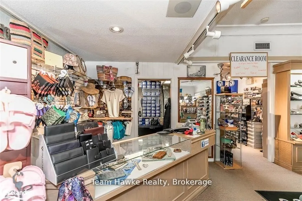 261 KING Street