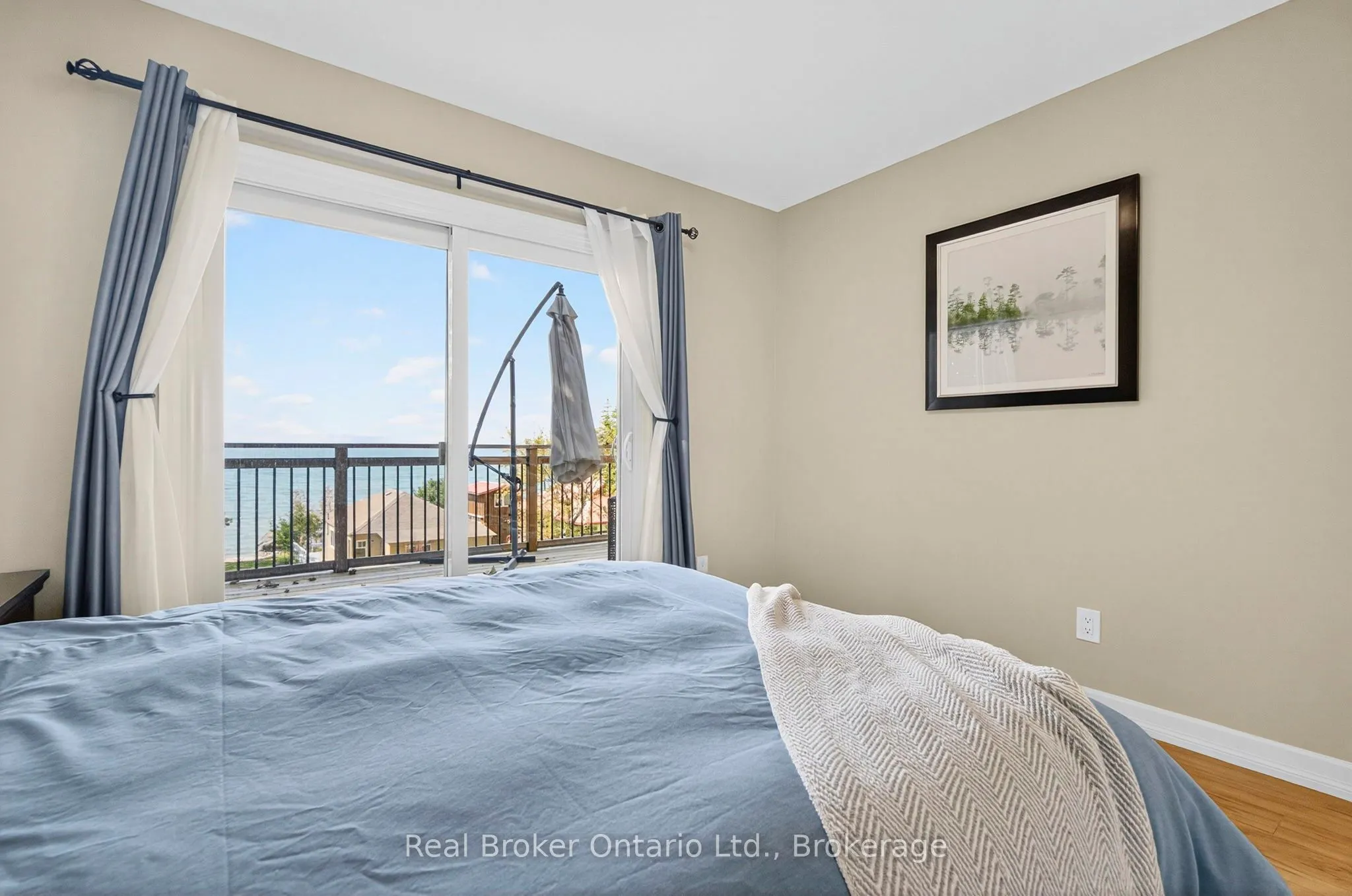 1948 Tiny Beaches Road S