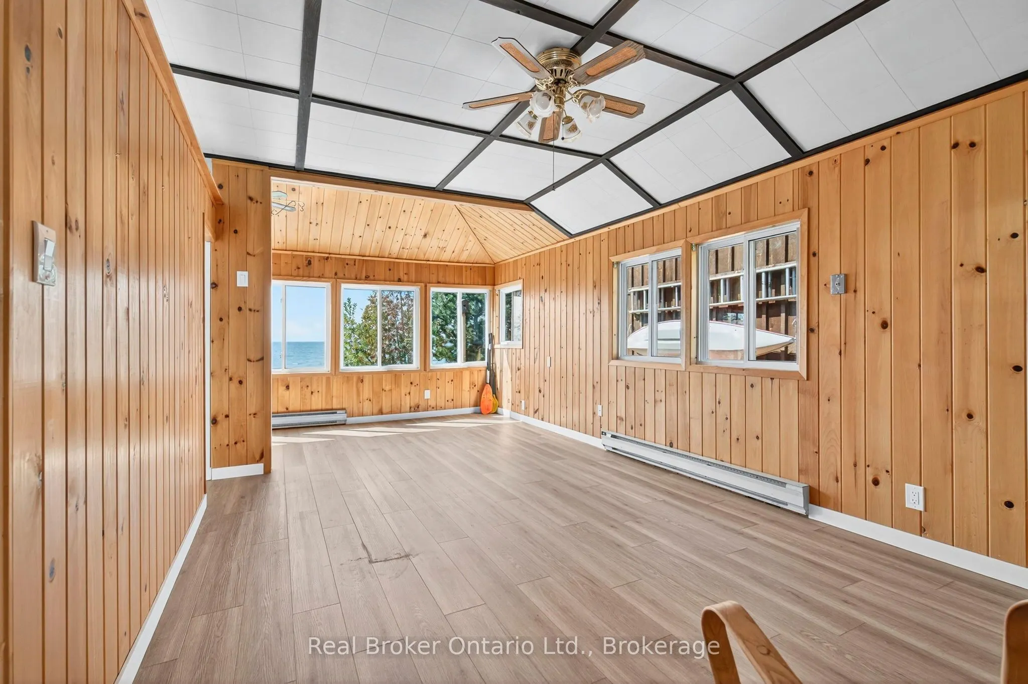 1948 Tiny Beaches Road S