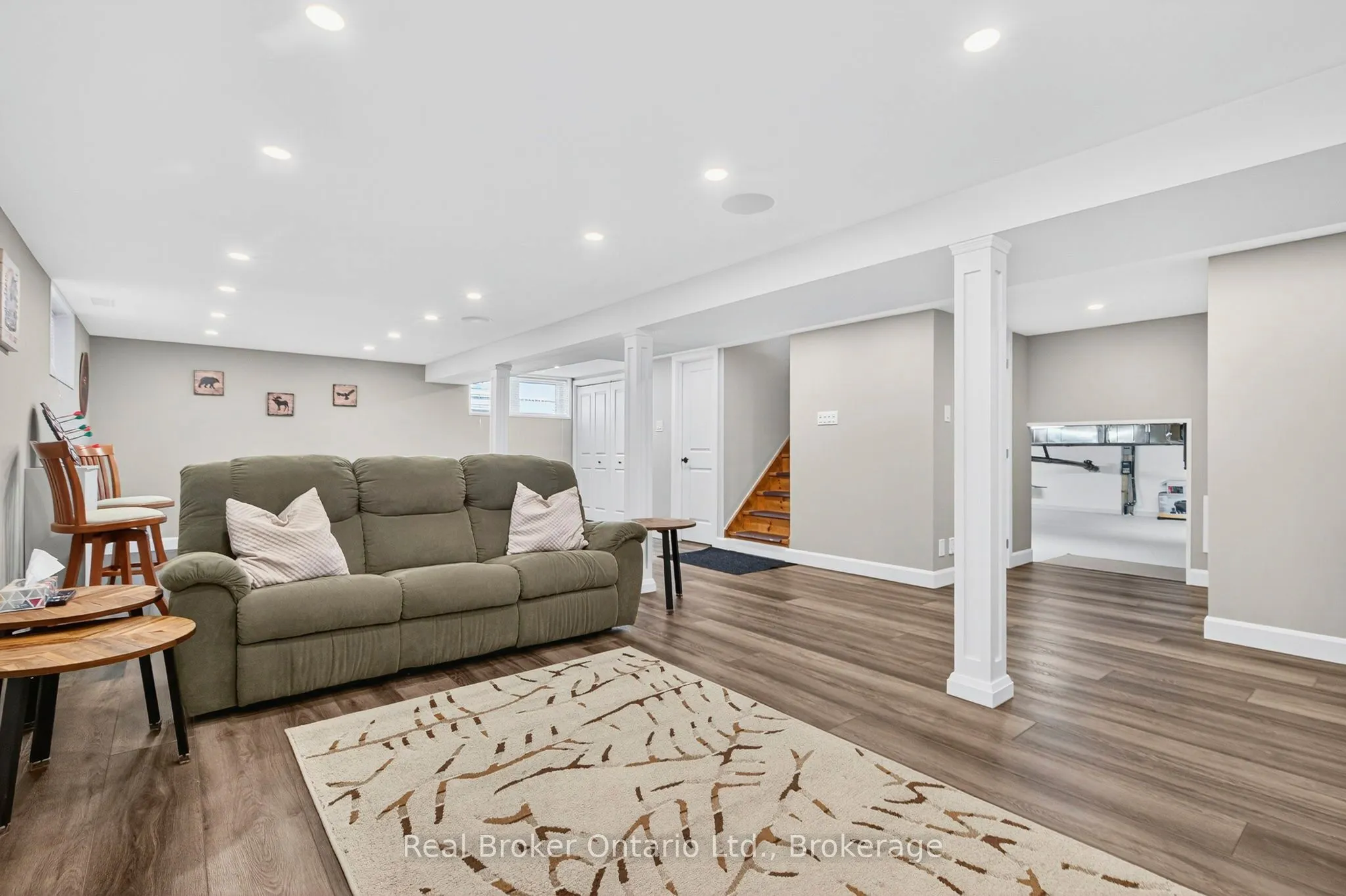 1948 Tiny Beaches Road S