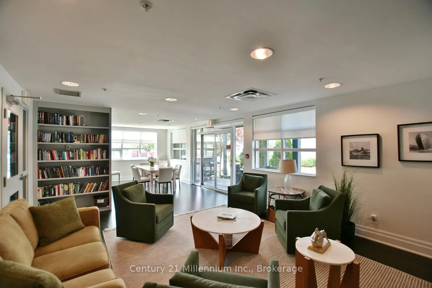 1 Shipyard Lane #208