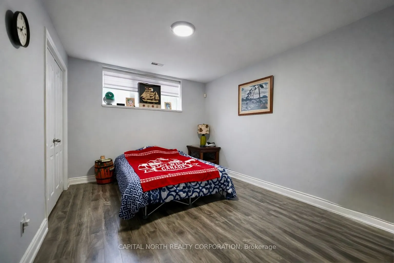 8 Downer Crescent