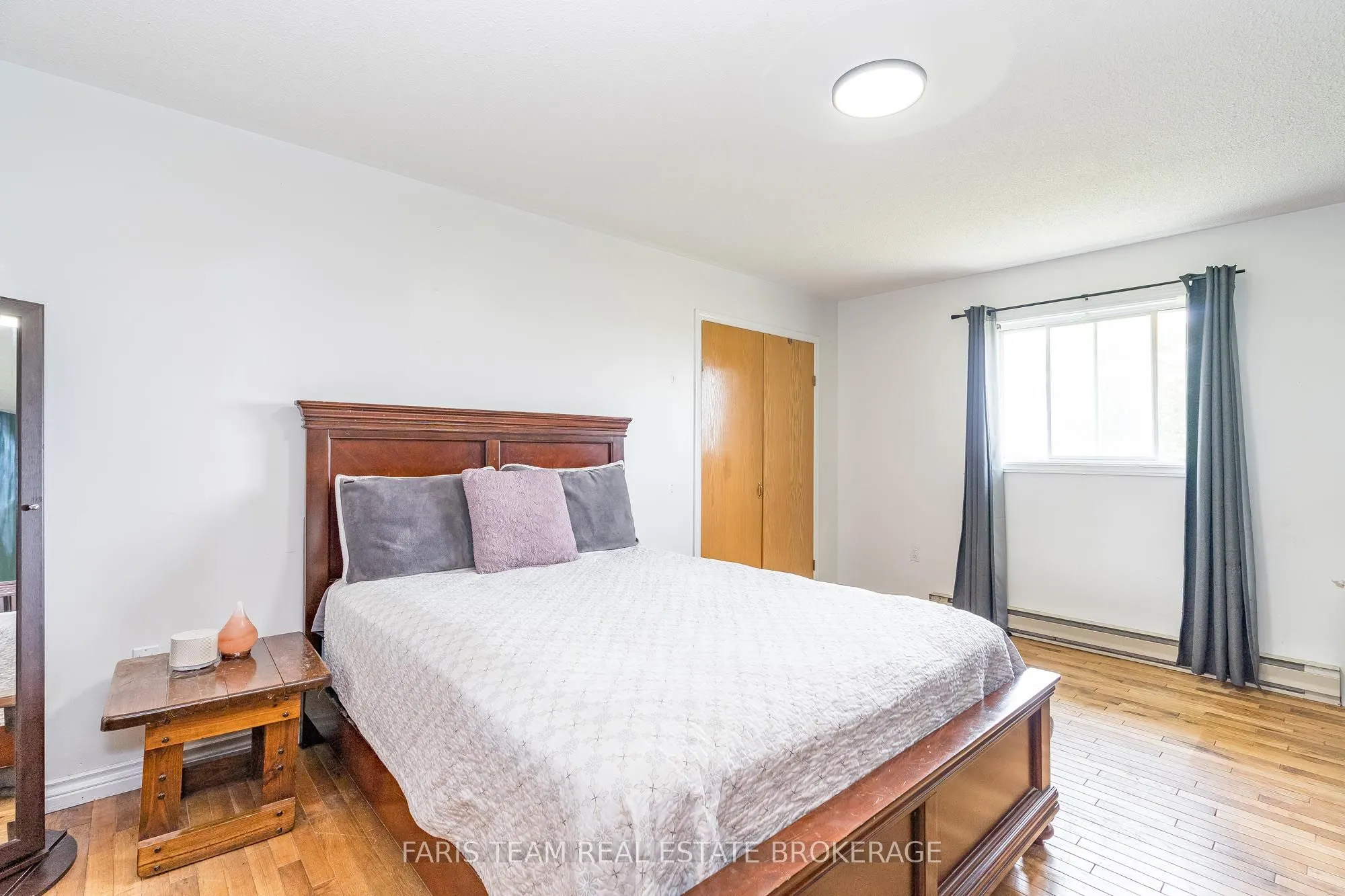160 Lafontaine Road W