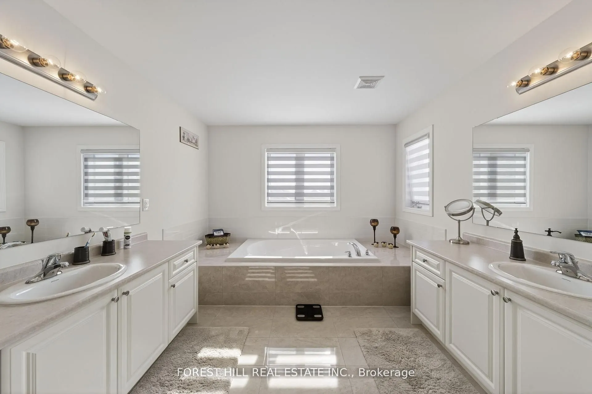 37 Rugman Crescent
