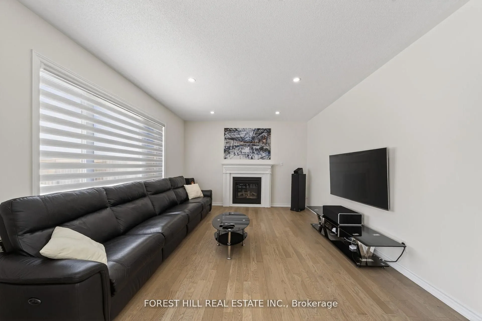 37 Rugman Crescent