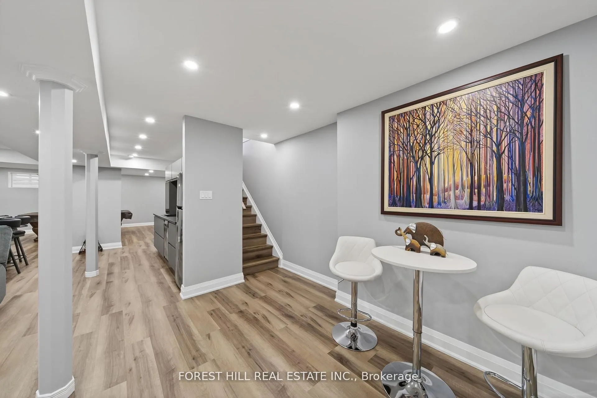 37 Rugman Crescent