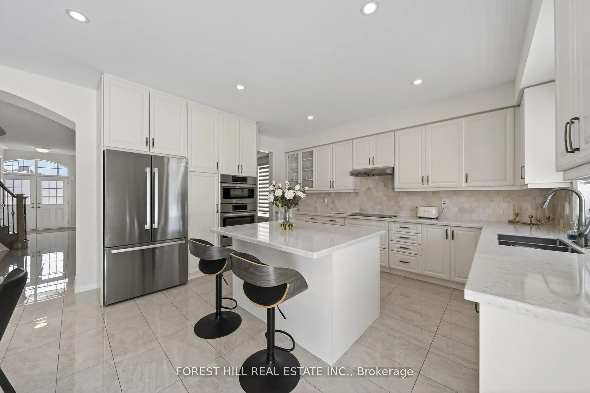 37 Rugman Crescent