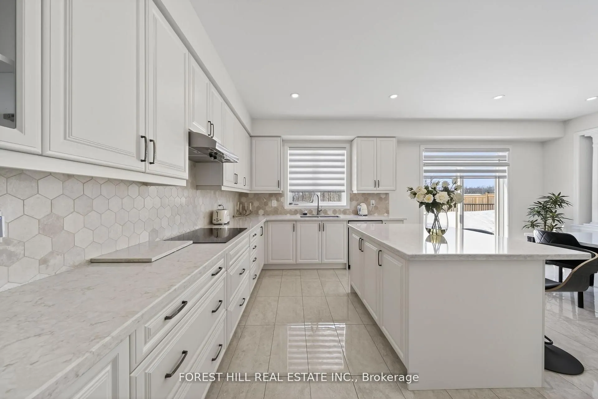 37 Rugman Crescent