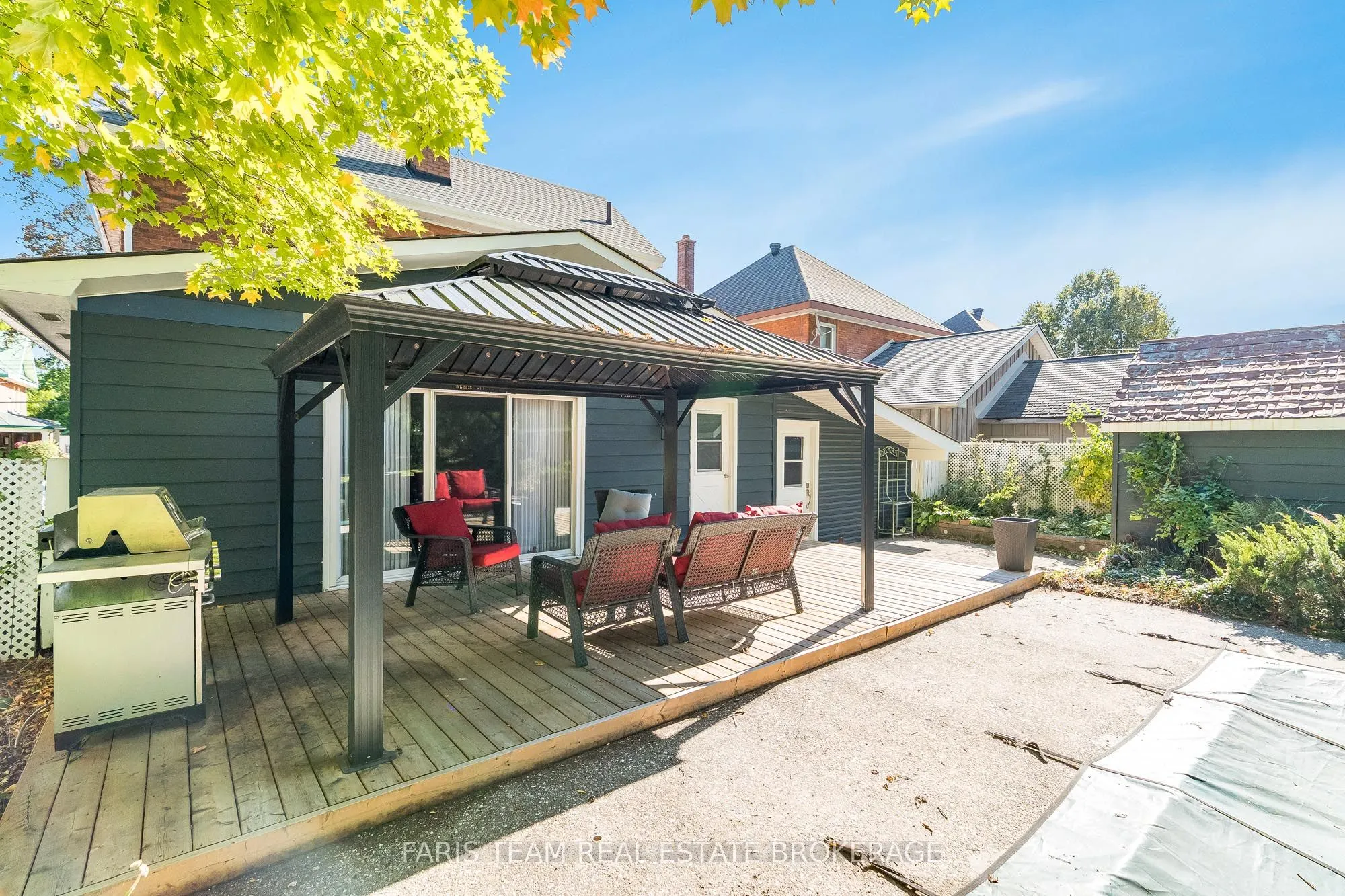 404 Manly Street