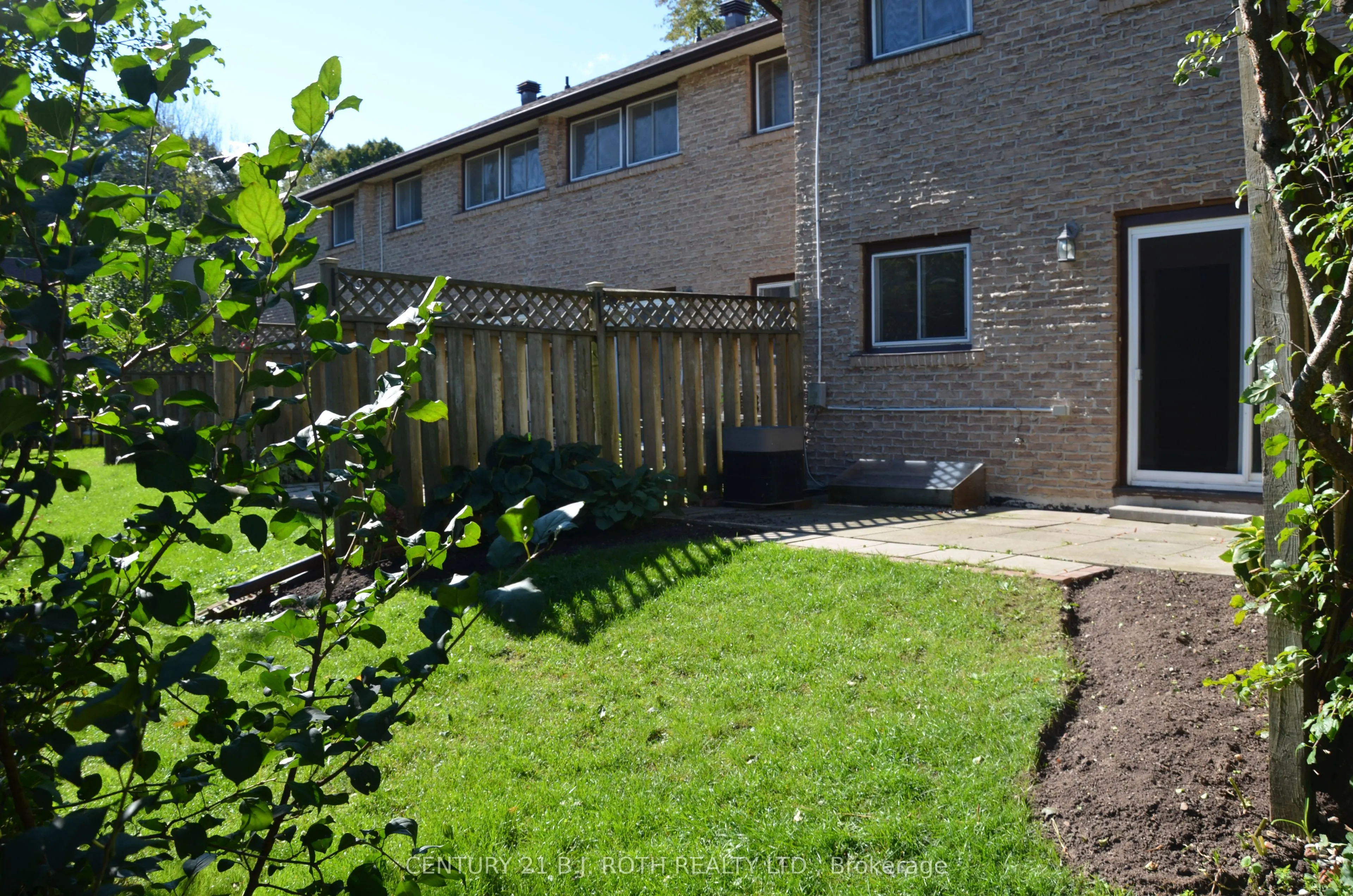 67 Fittons Road E #18
