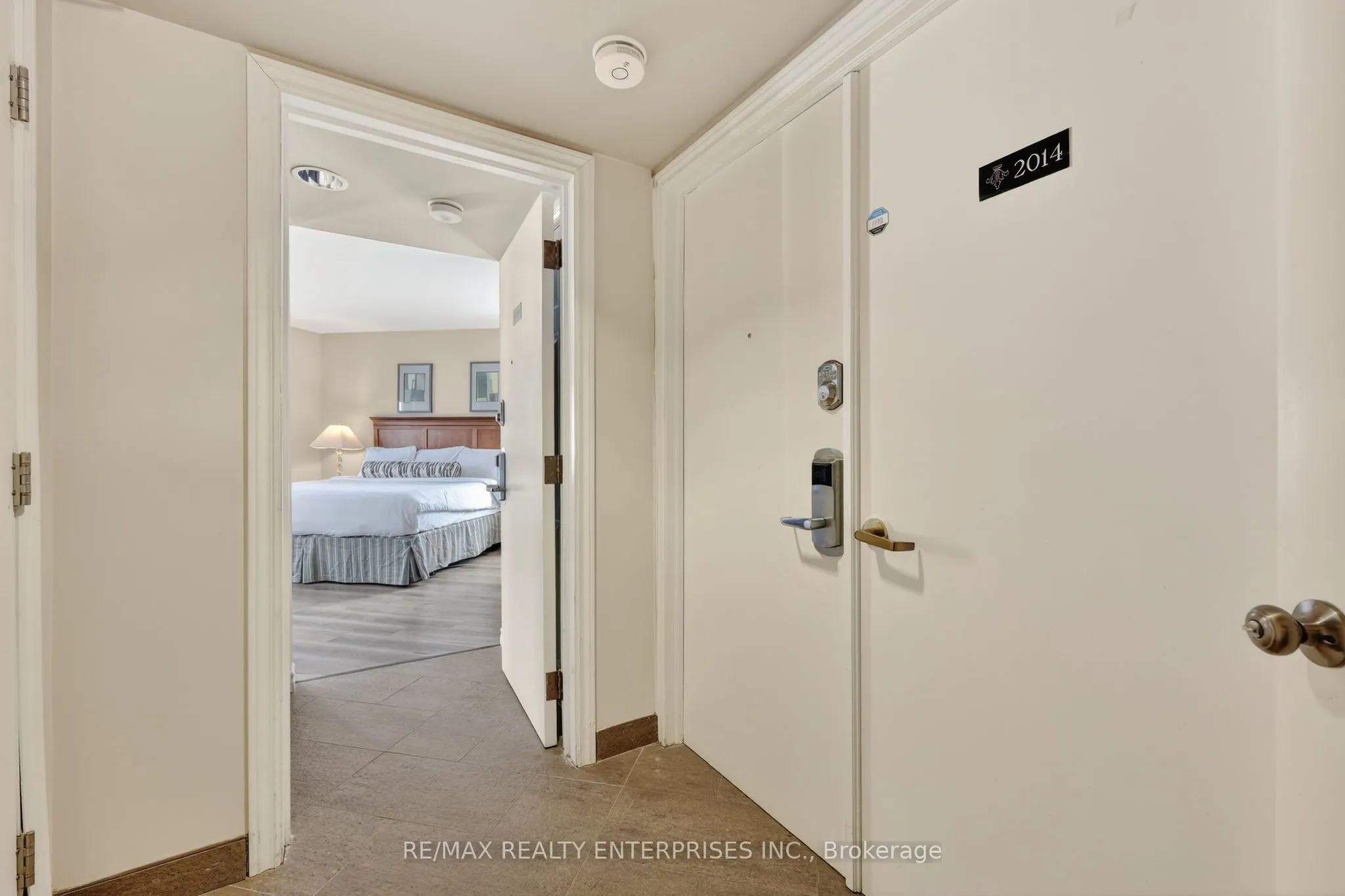90 Highland Drive #2014/15