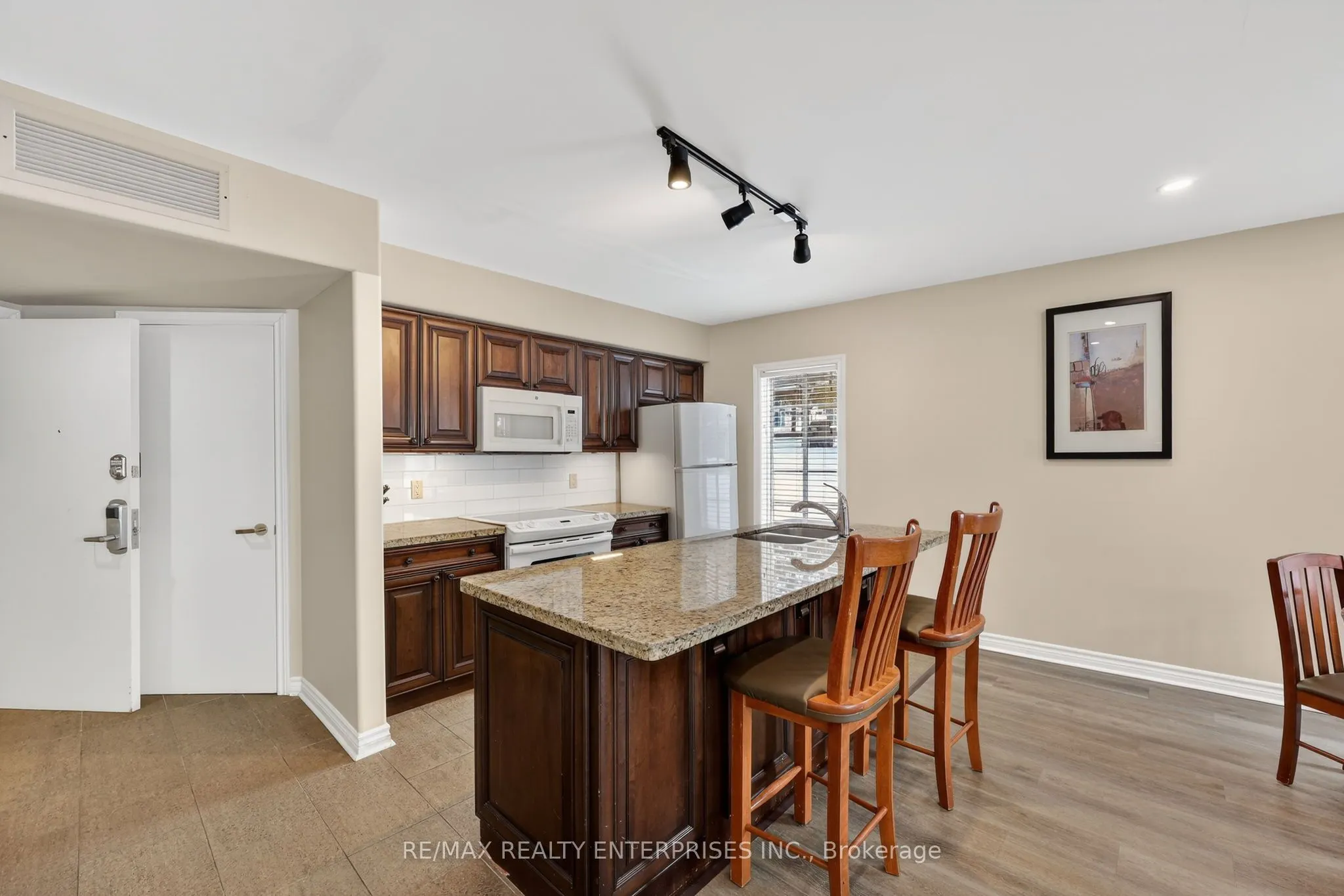 90 Highland Drive #2014/15