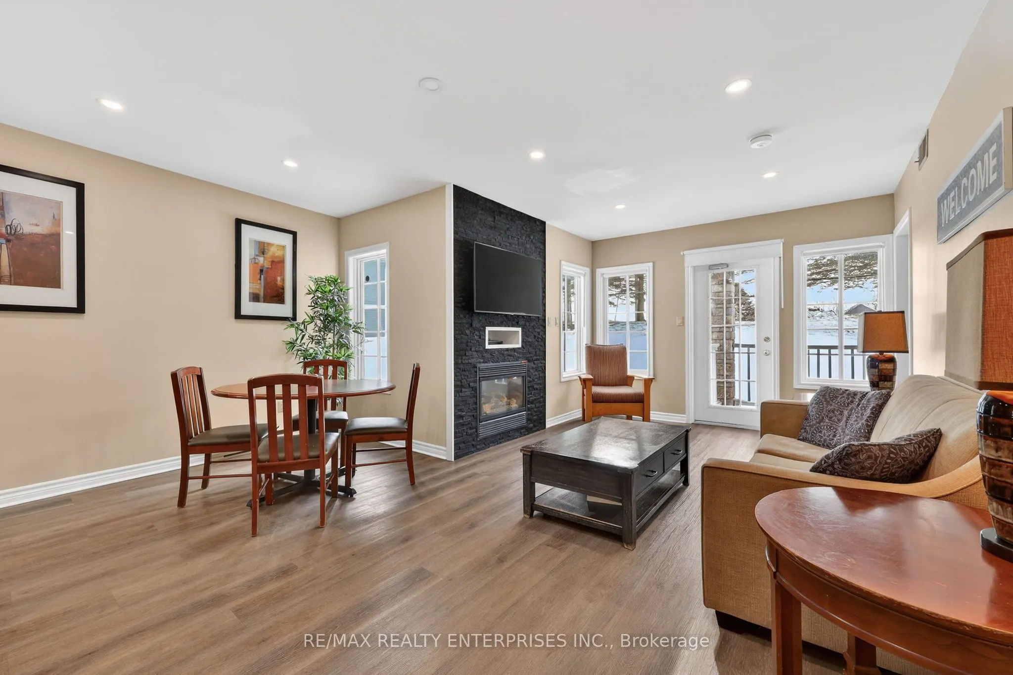 90 Highland Drive #2014/15