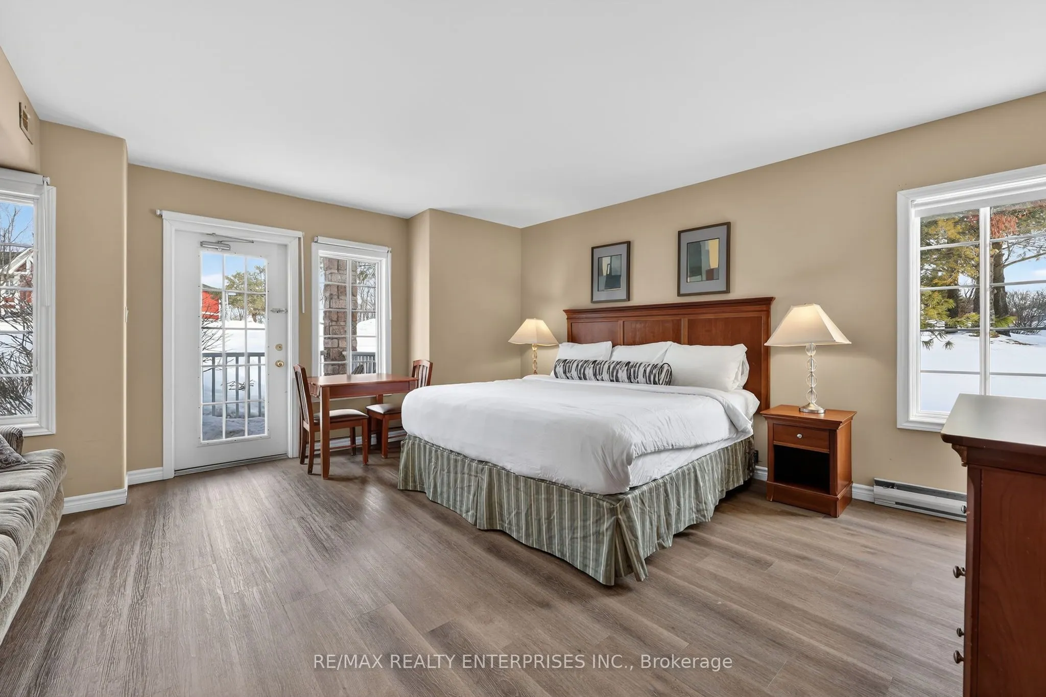 90 Highland Drive #2014/15