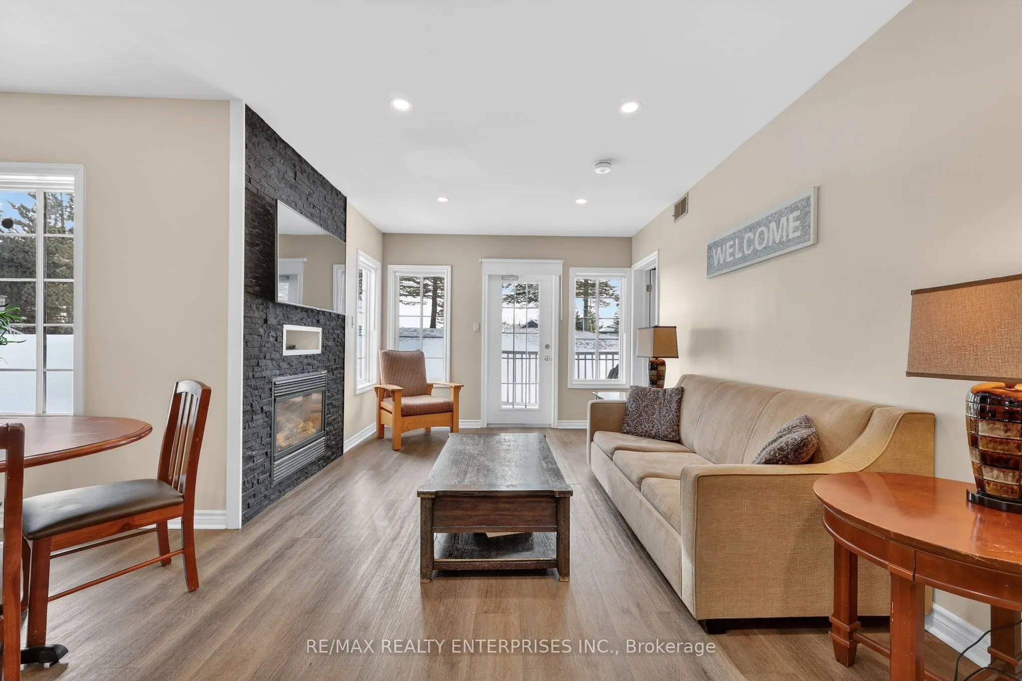 90 Highland Drive #2014/15