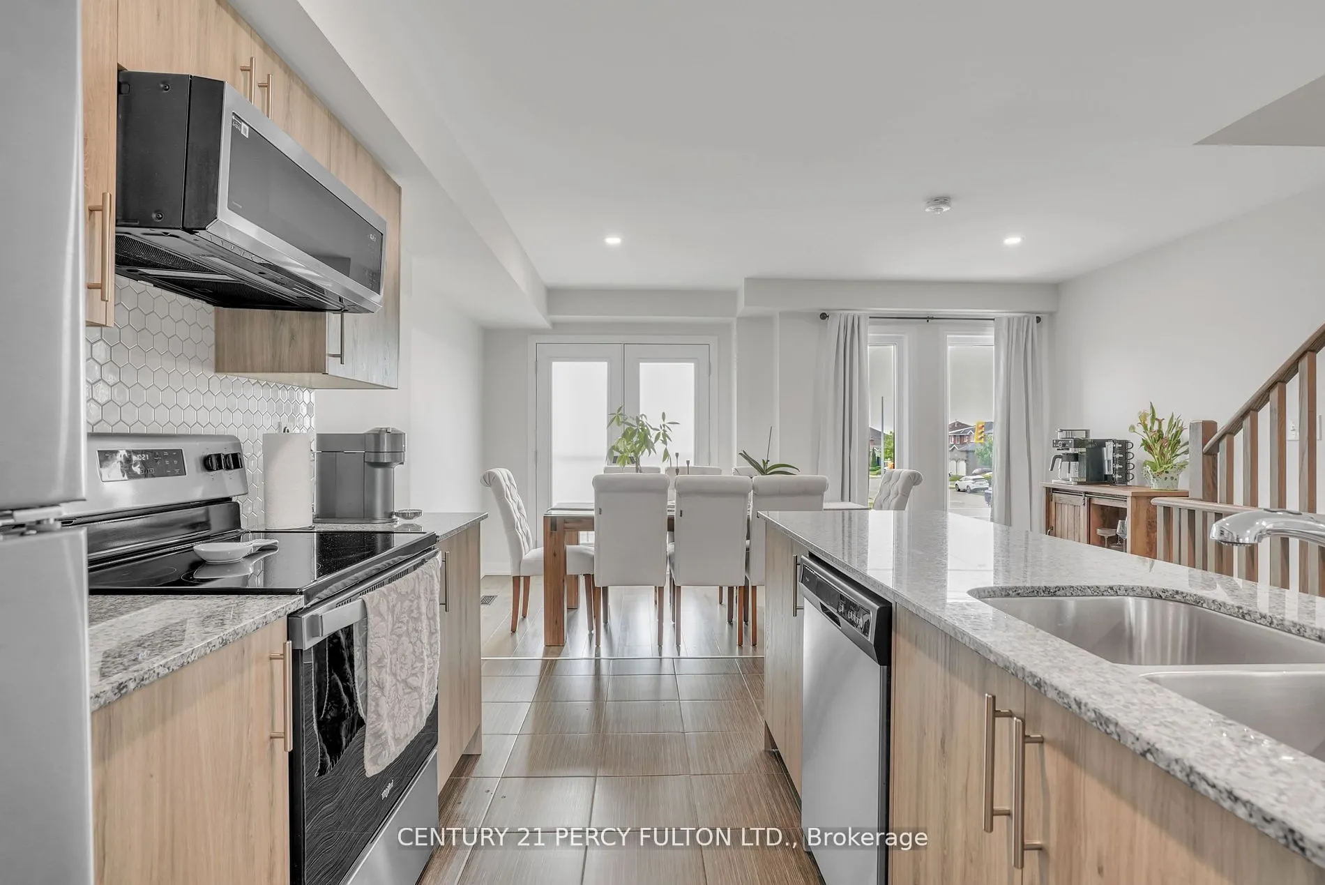 89 Fairlane Avenue