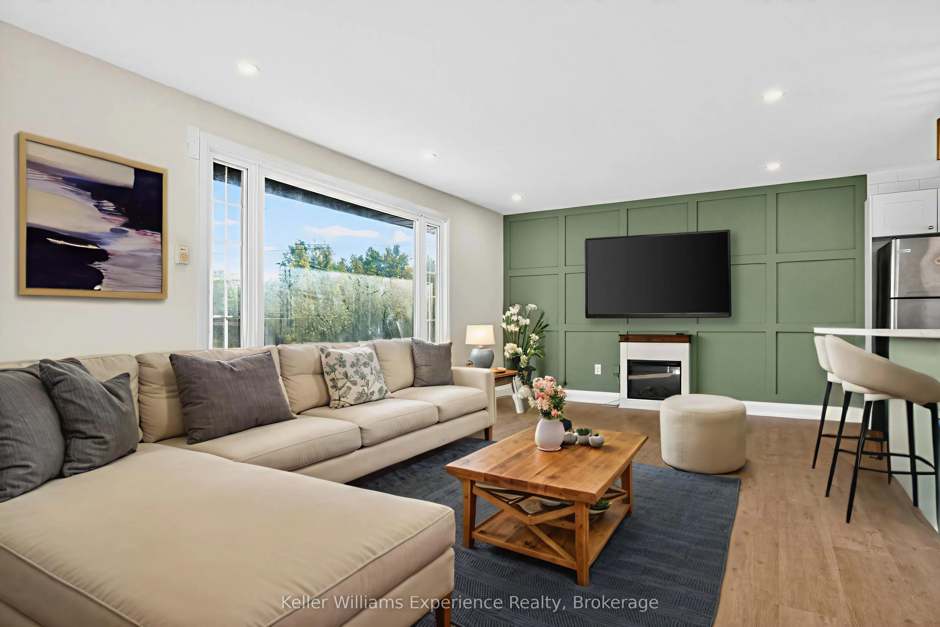 556 Champlain Road
