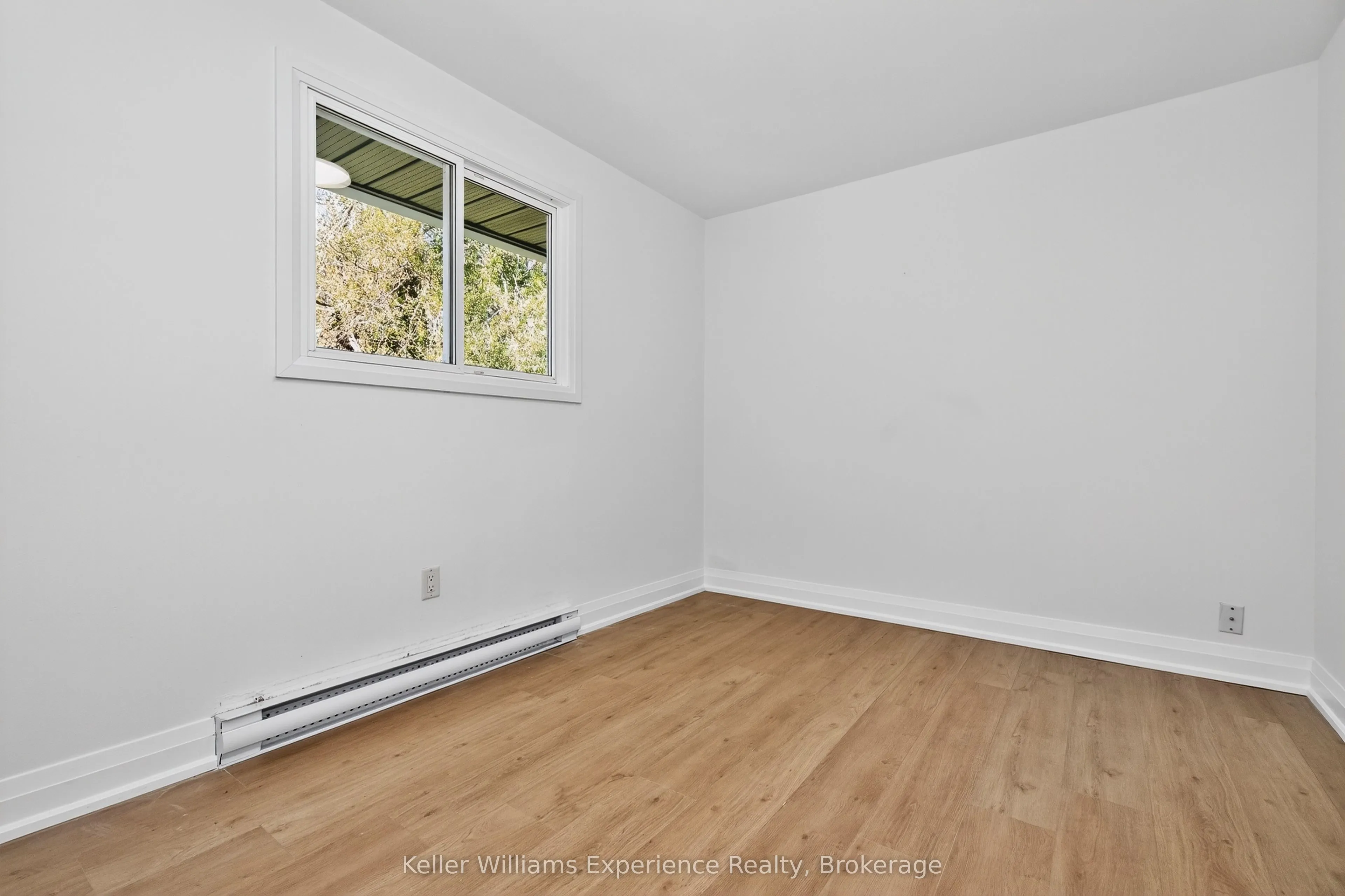 556 Champlain Road