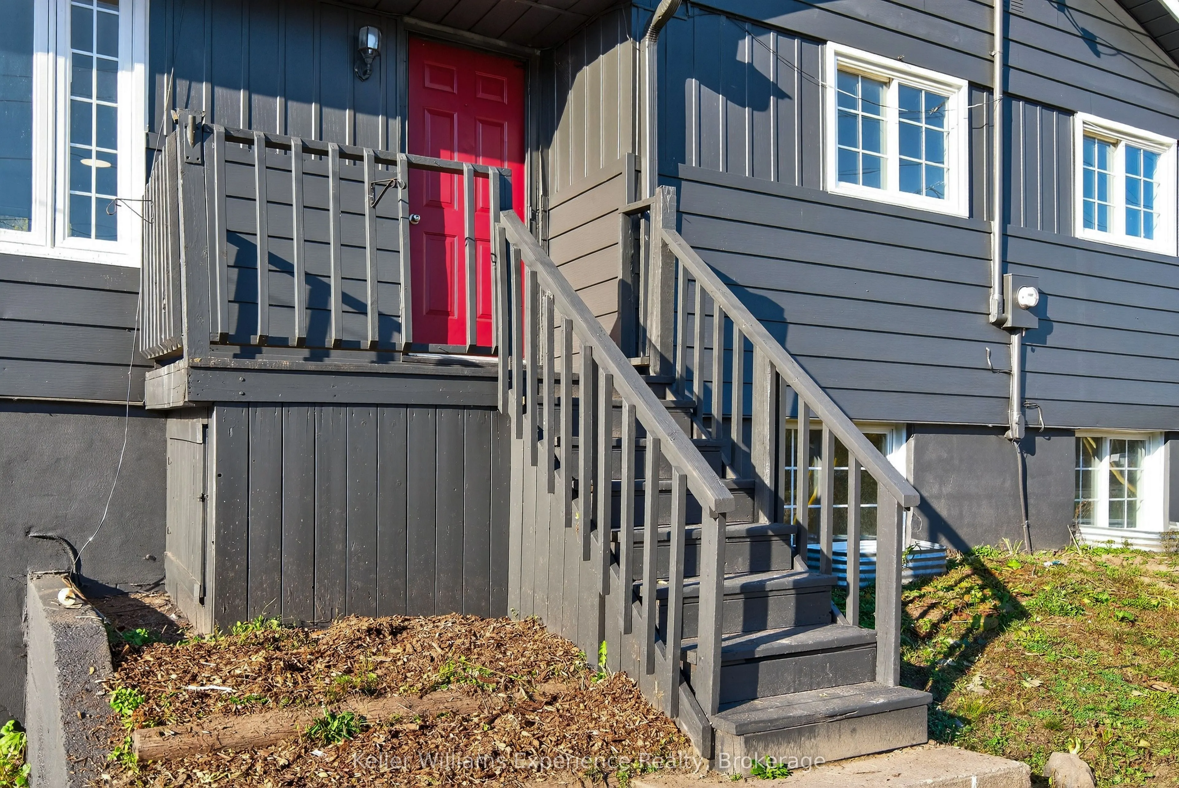 556 Champlain Road