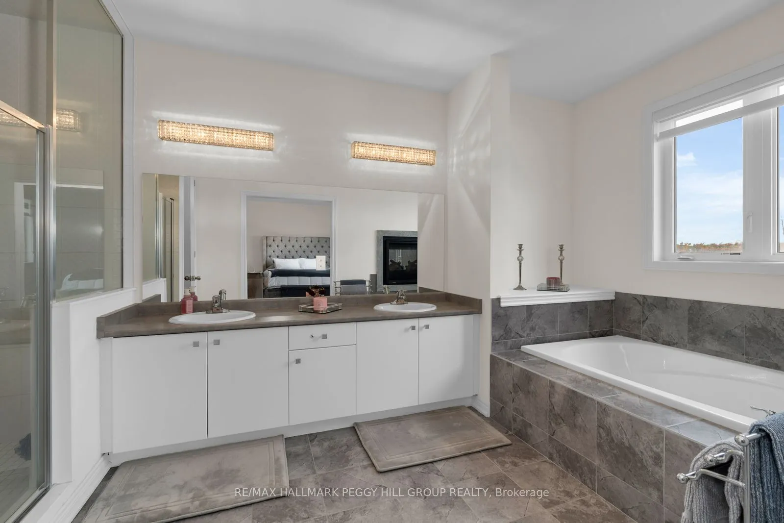 113 Rugman Crescent