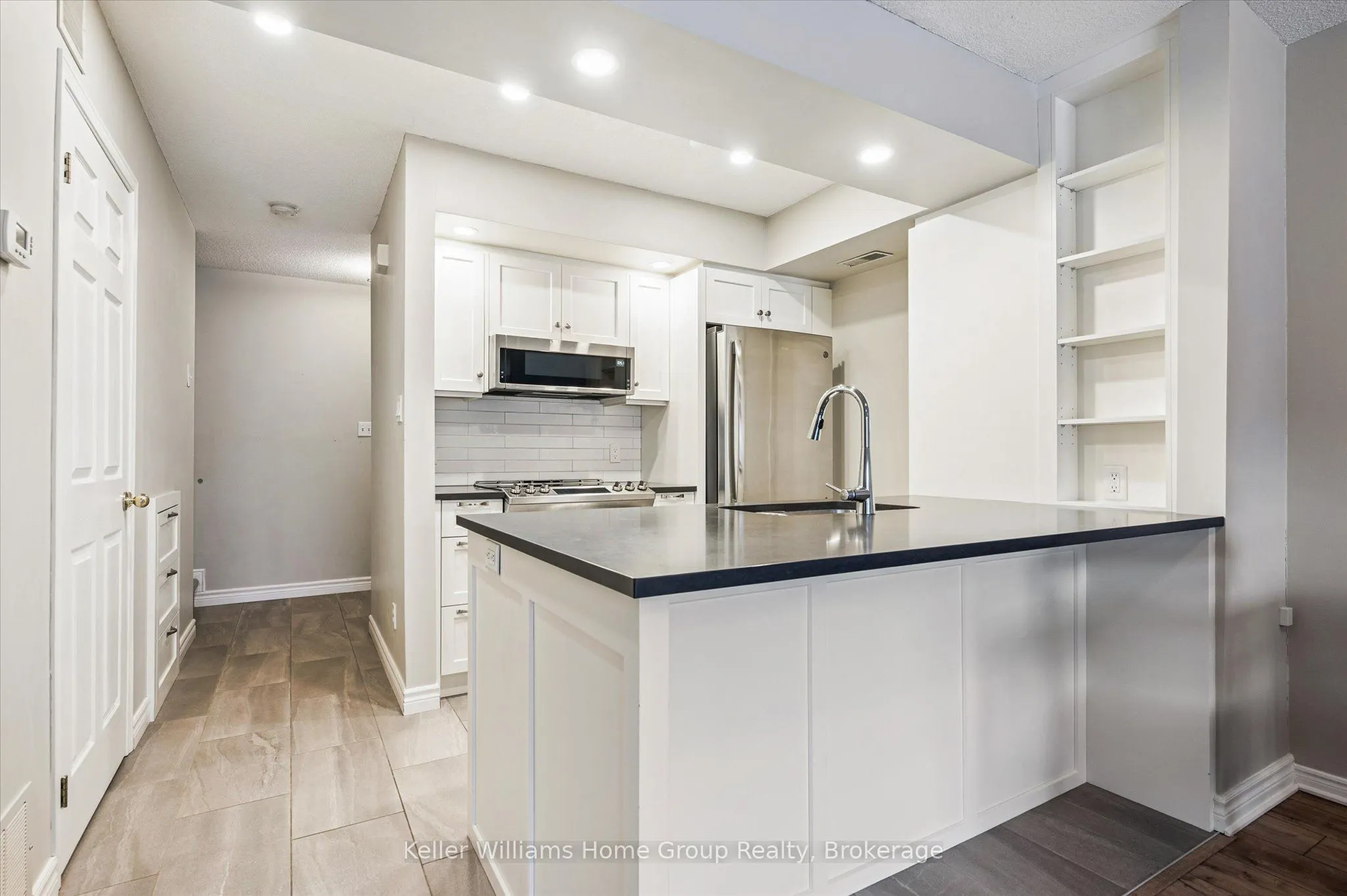 711 Johnston Park Avenue #711