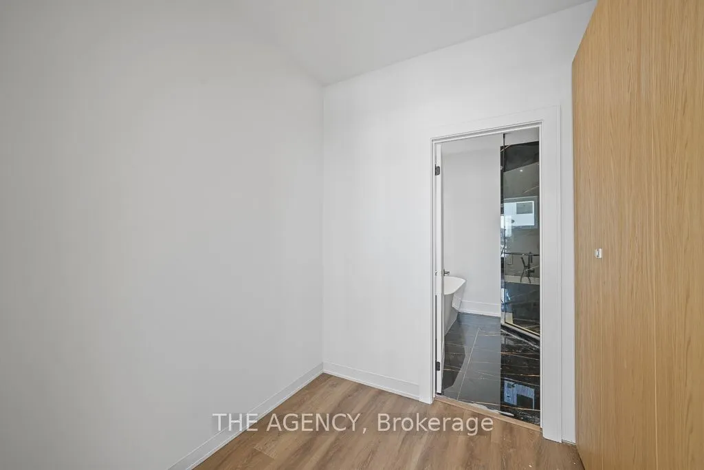 3714 Quayside Drive