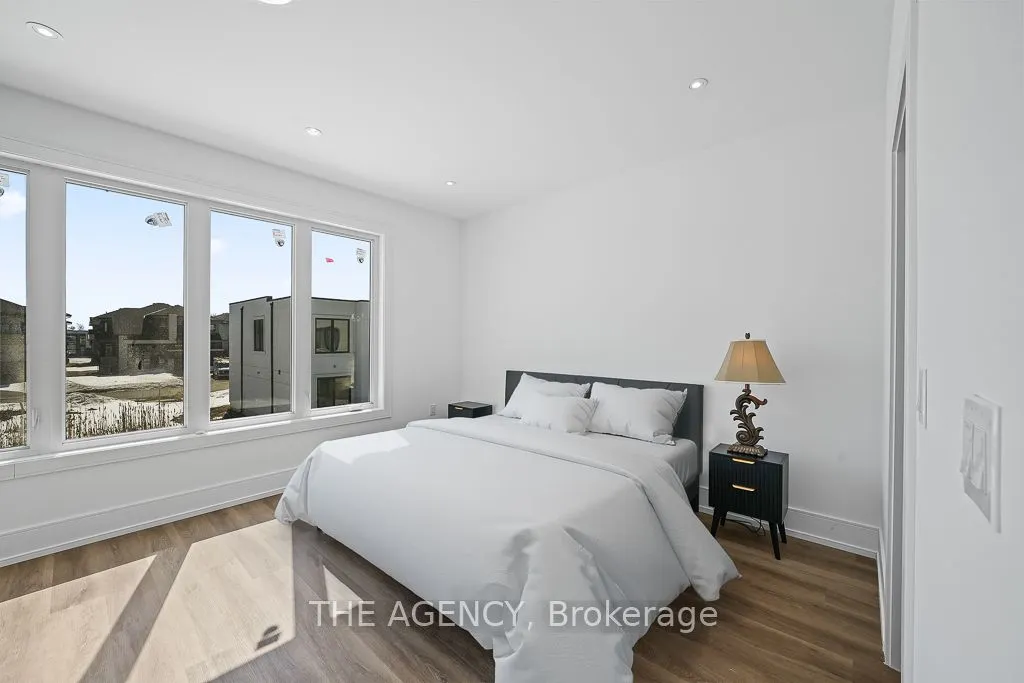 3714 Quayside Drive