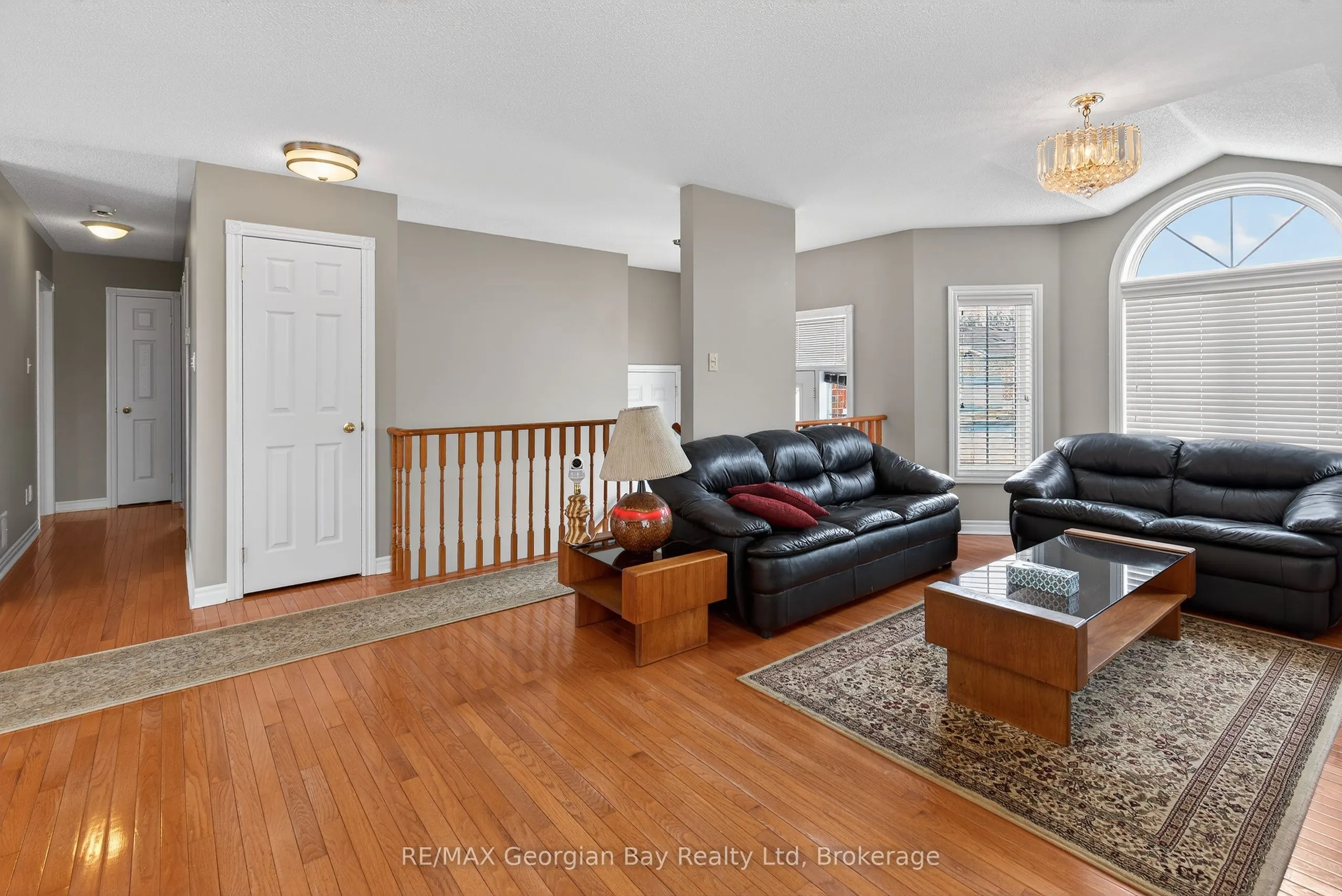 495 Shewfelt Crescent