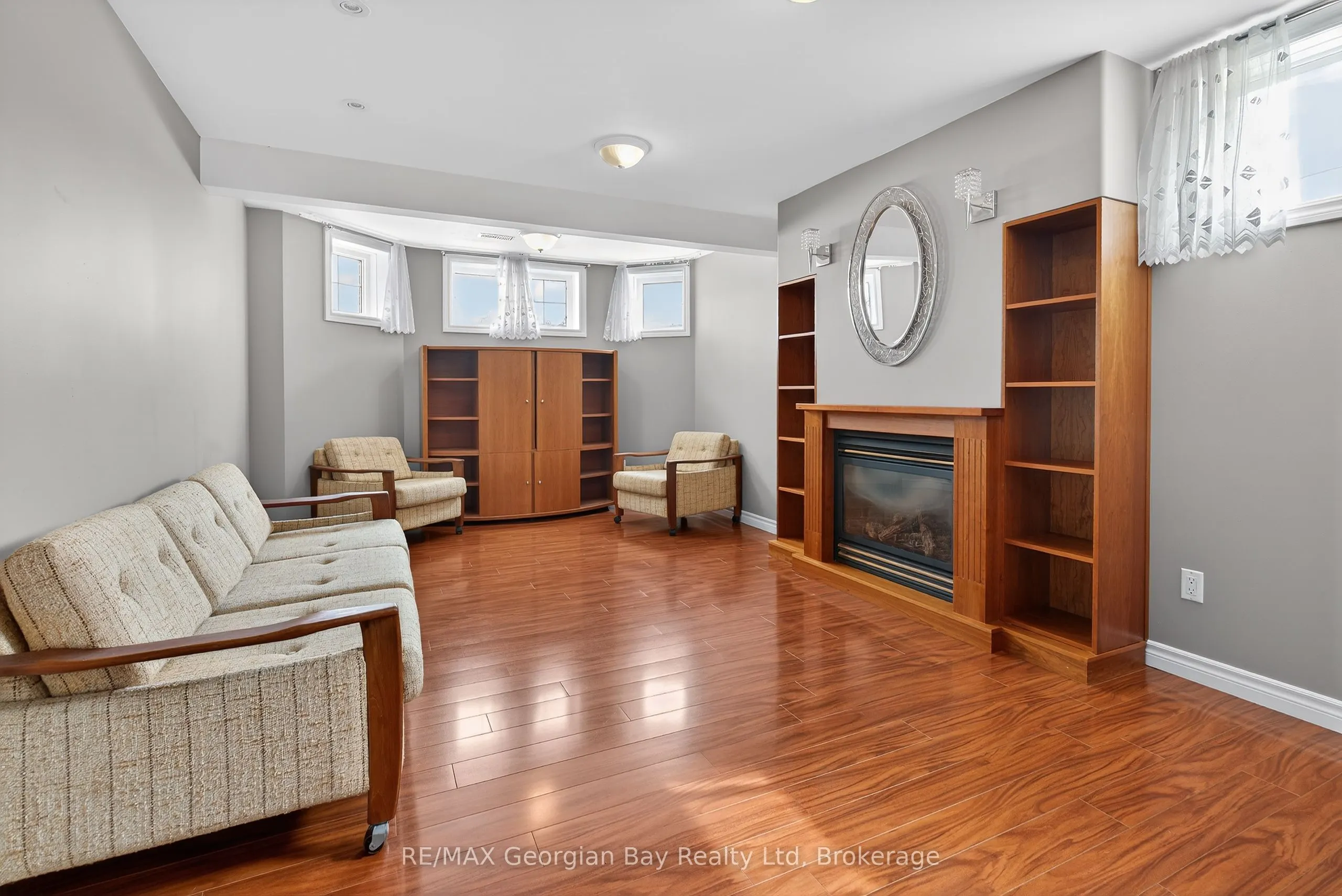 495 Shewfelt Crescent