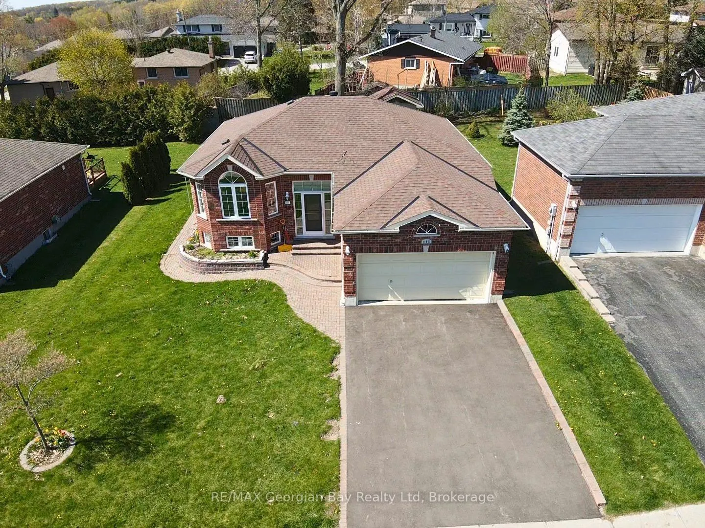 495 Shewfelt Crescent