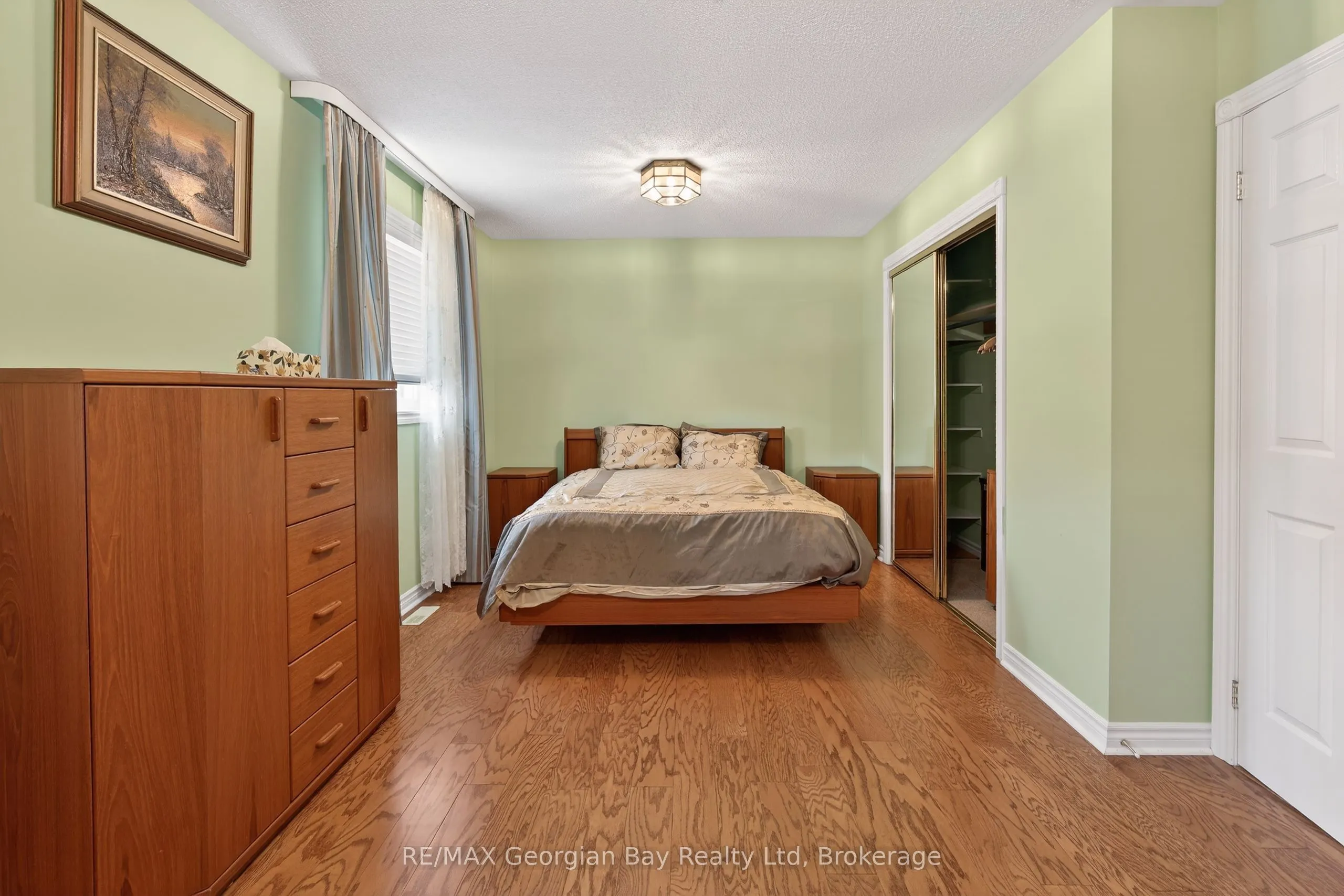 495 Shewfelt Crescent