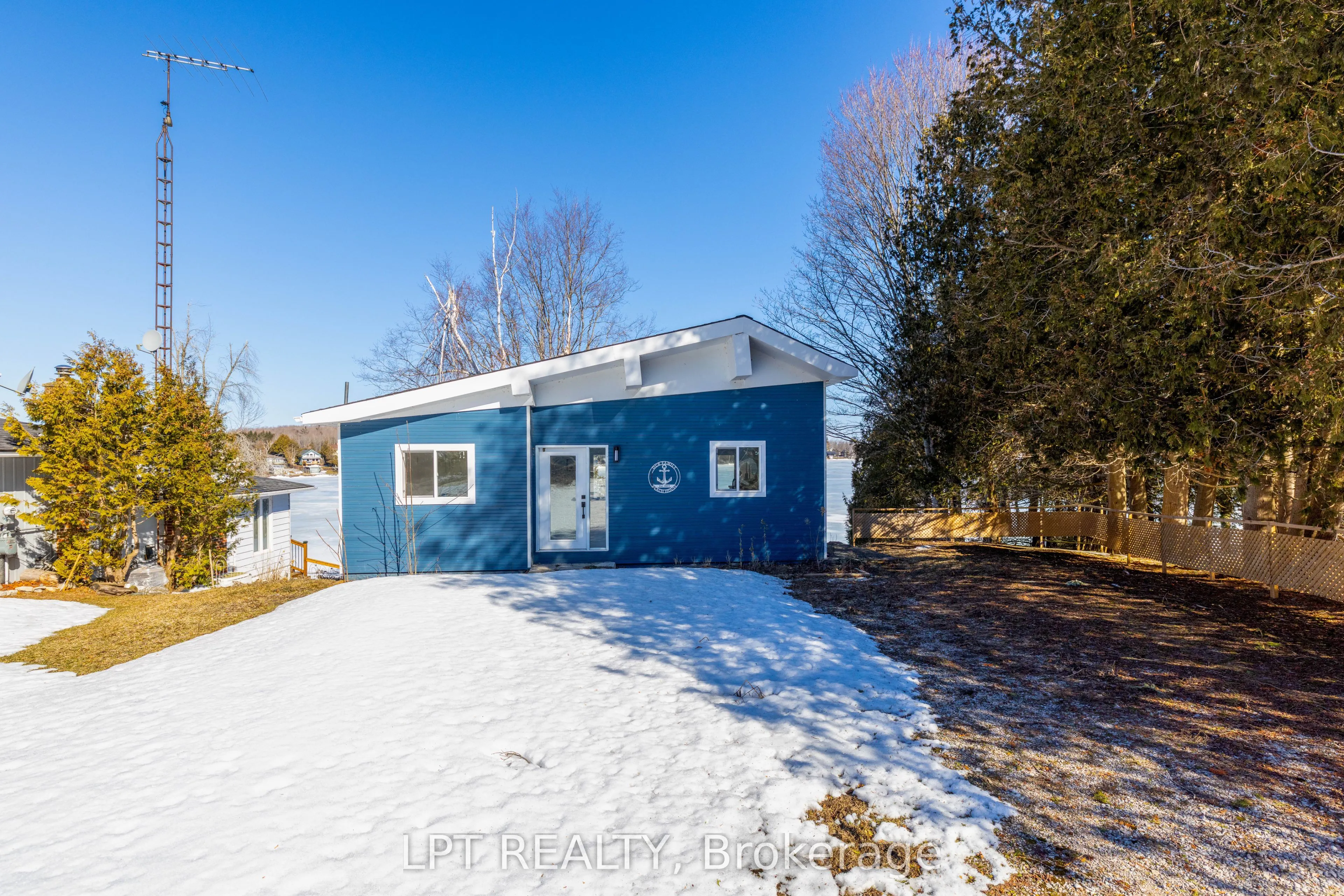 47 Moon Point Drive