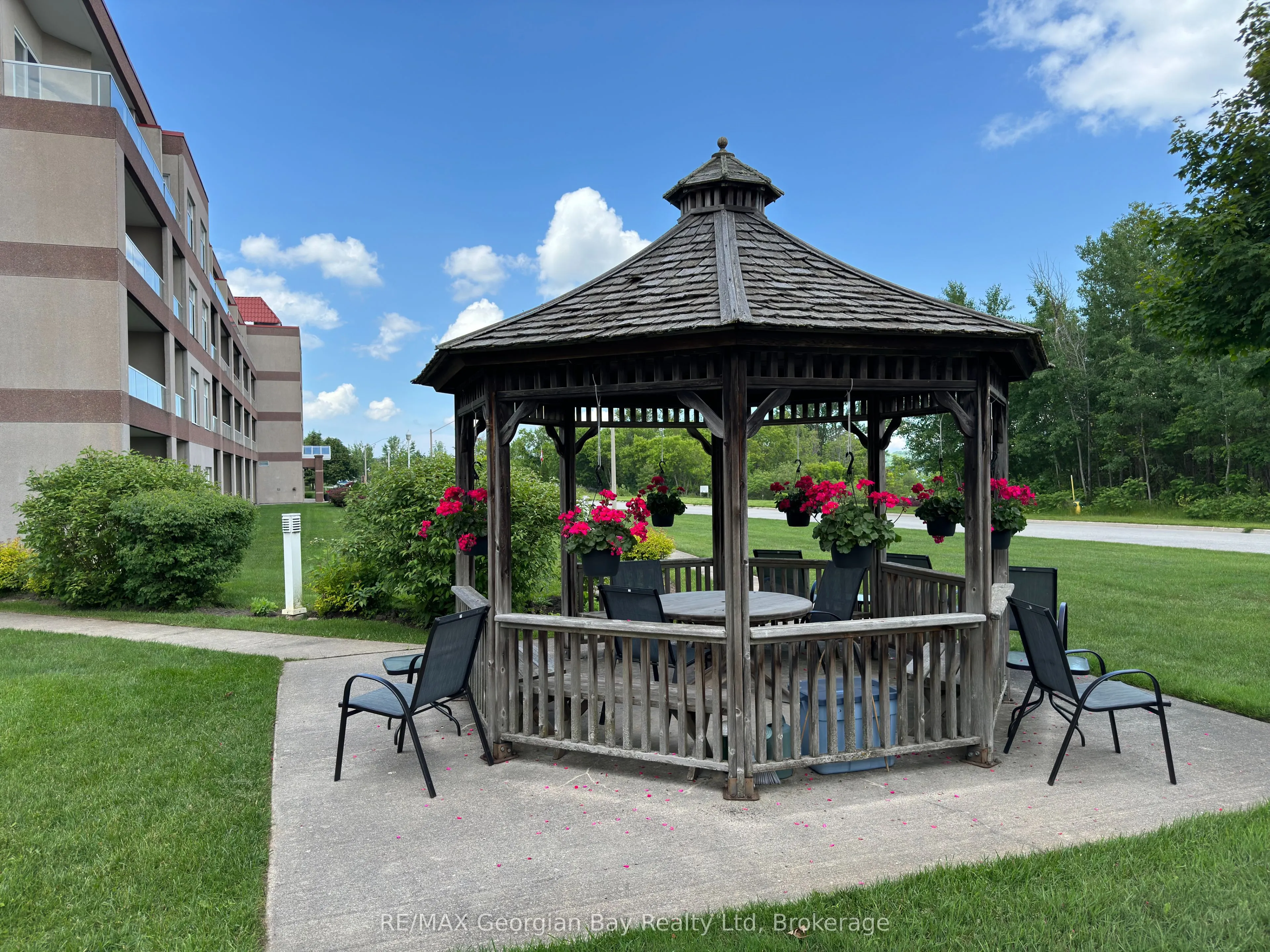 280 Aberdeen Boulevard #415