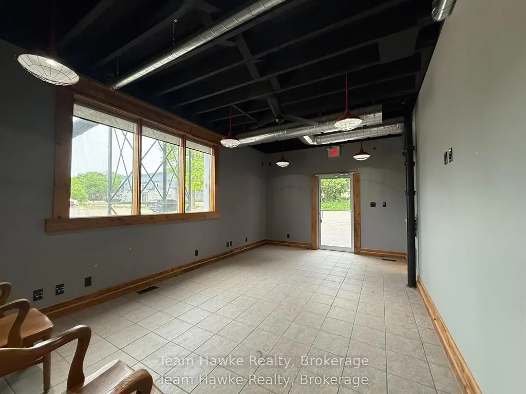 361 King Street #1E