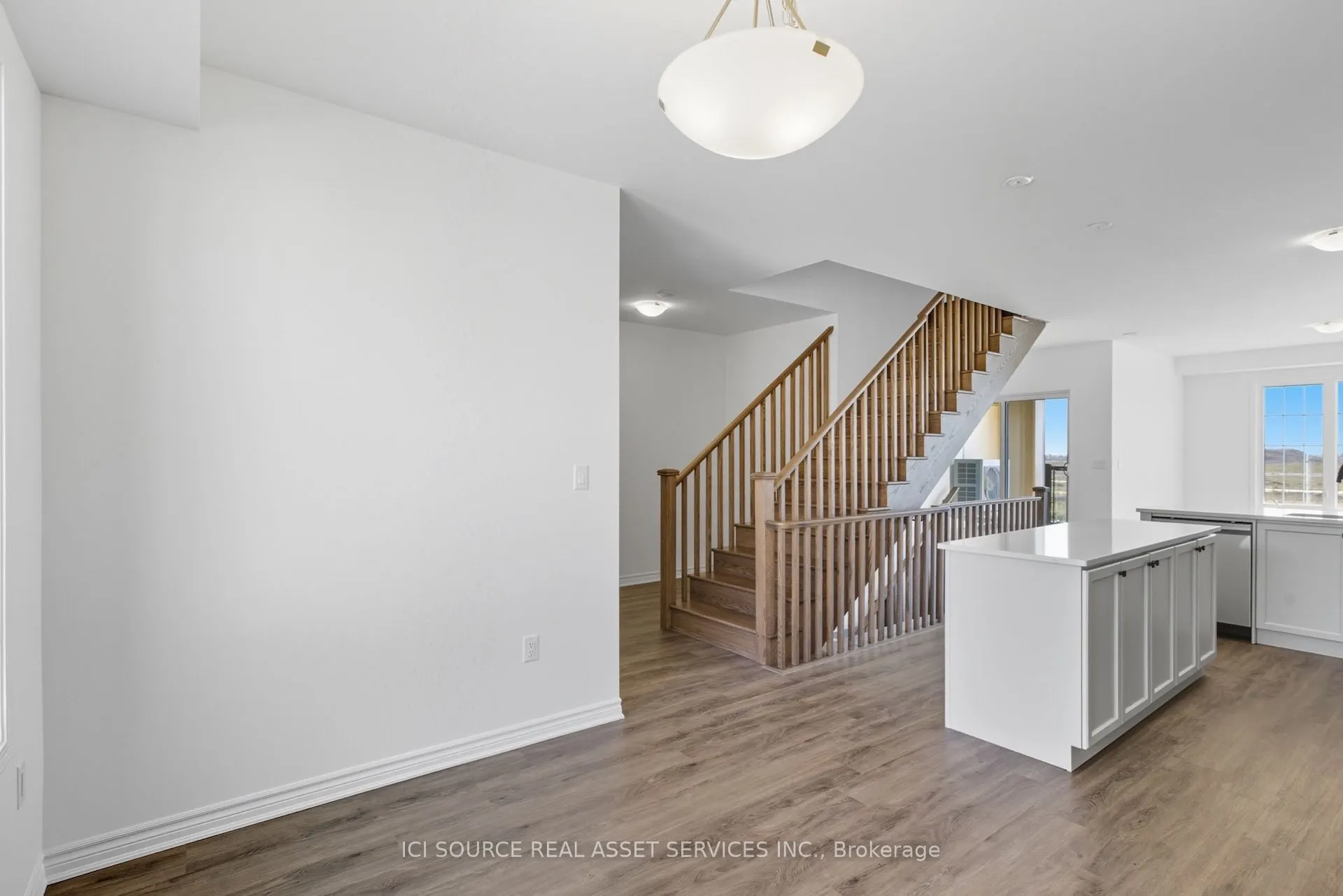 16 Pearen Lane