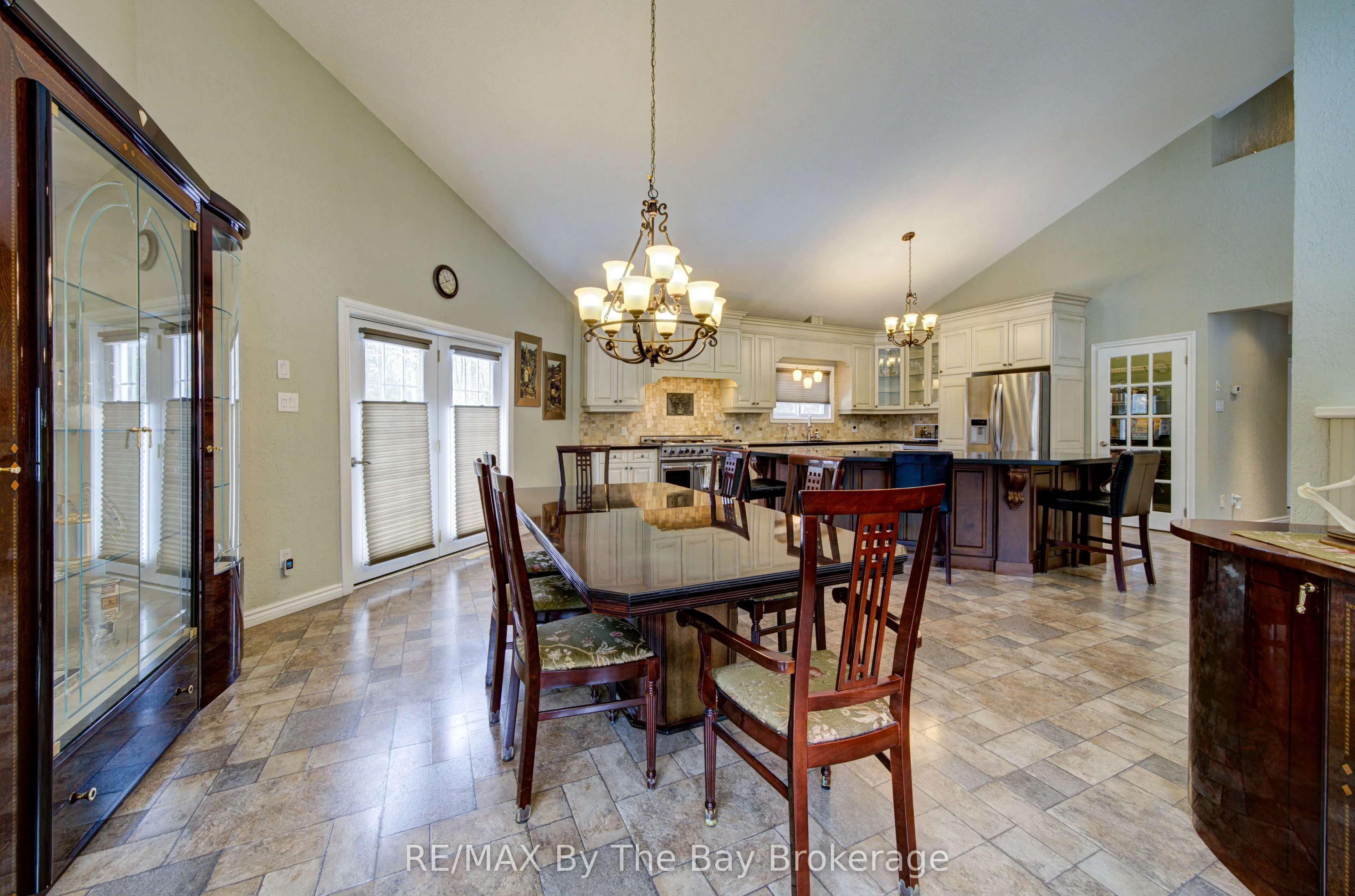 32 Bridlewood Crescent