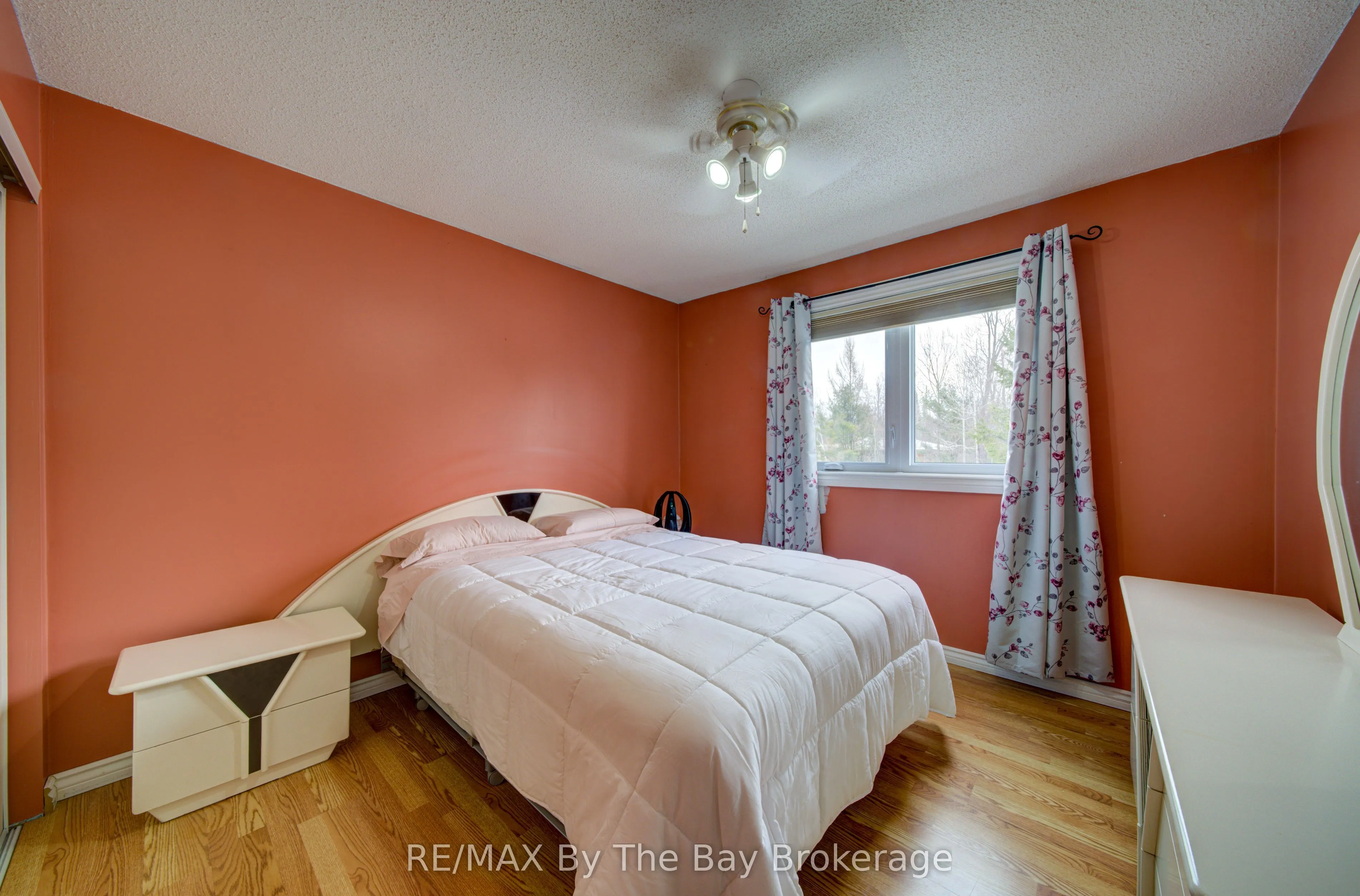 32 Bridlewood Crescent