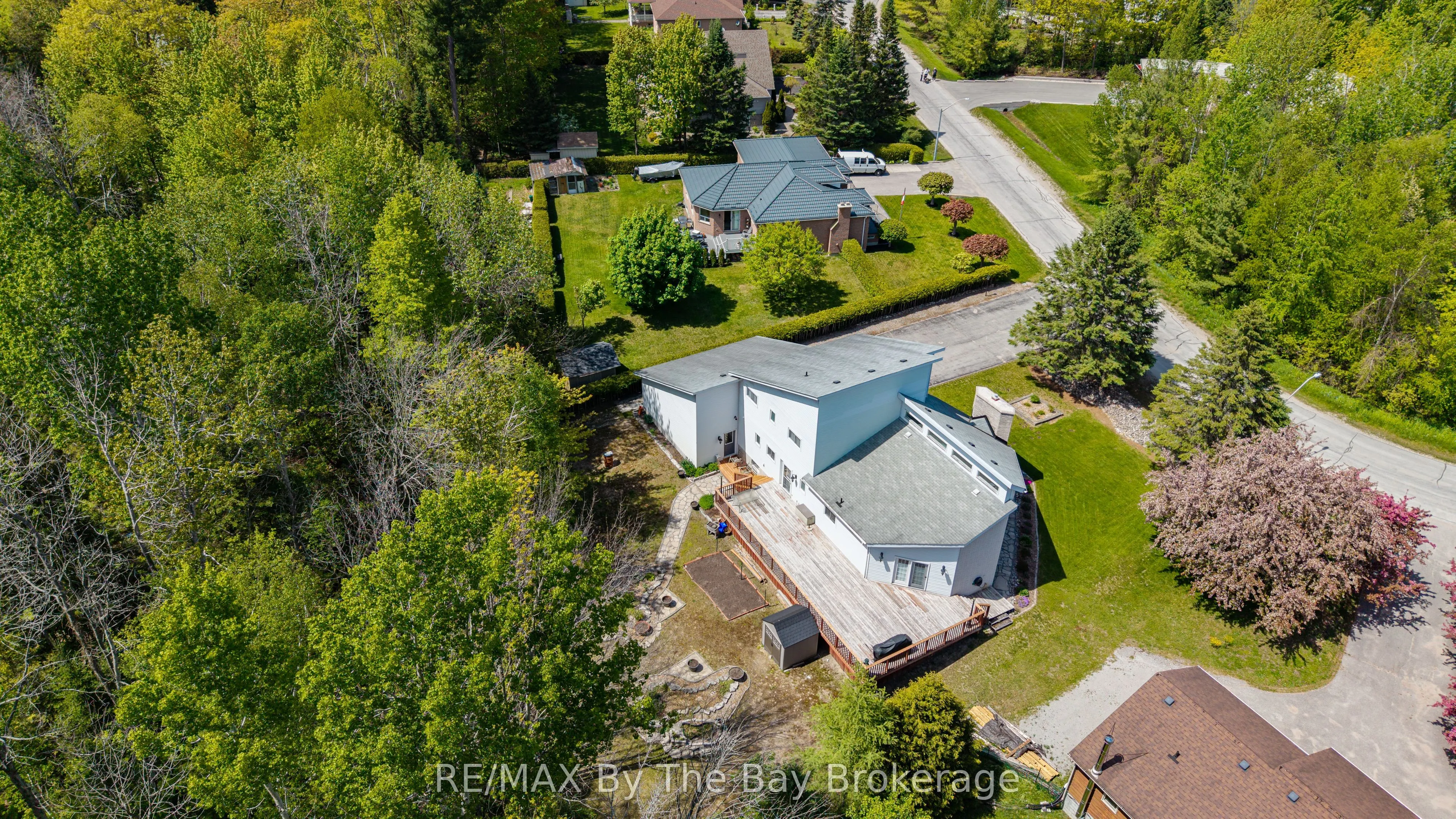 32 Bridlewood Crescent
